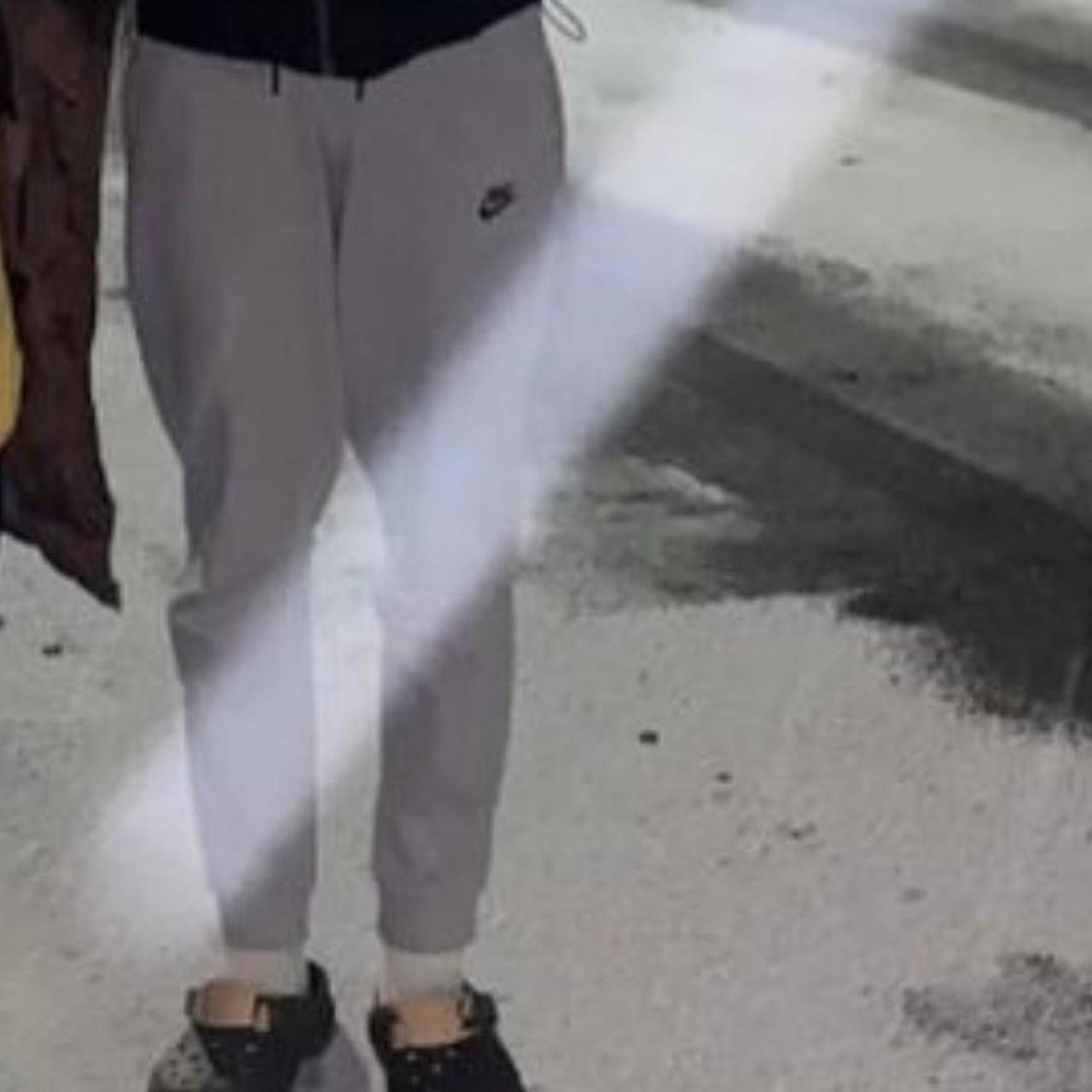 mens nike tech bottoms