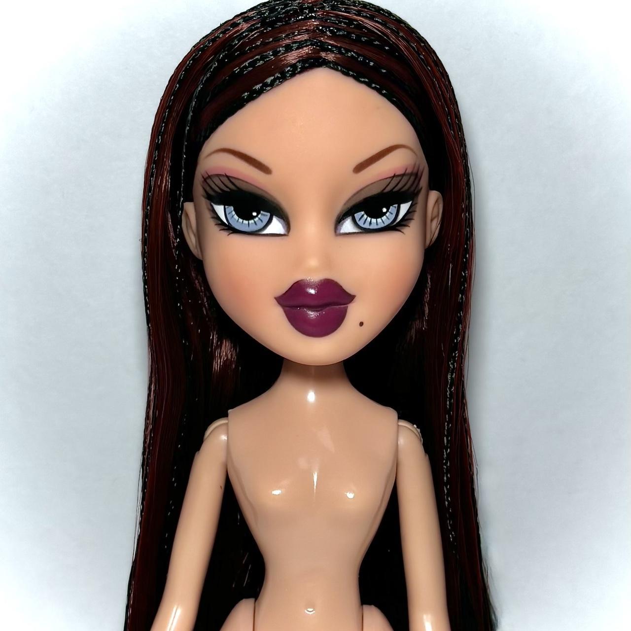 Bratz Treasures Roxxi doll ✩ Roxxi doll has blue... - Depop