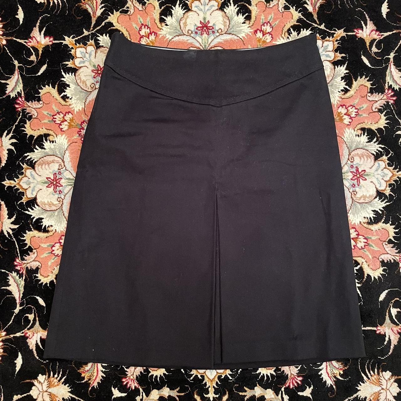 Gap black skirt never worn Depop