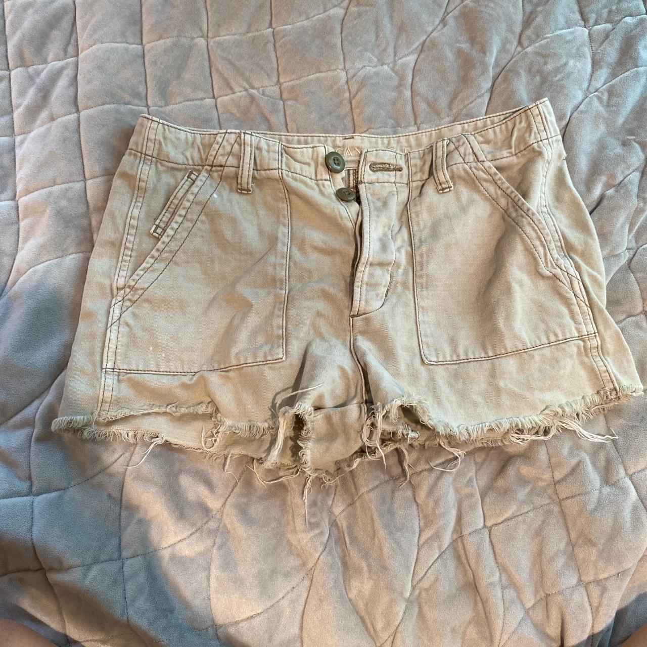 American Eagle Outfitters Women's Shorts Depop