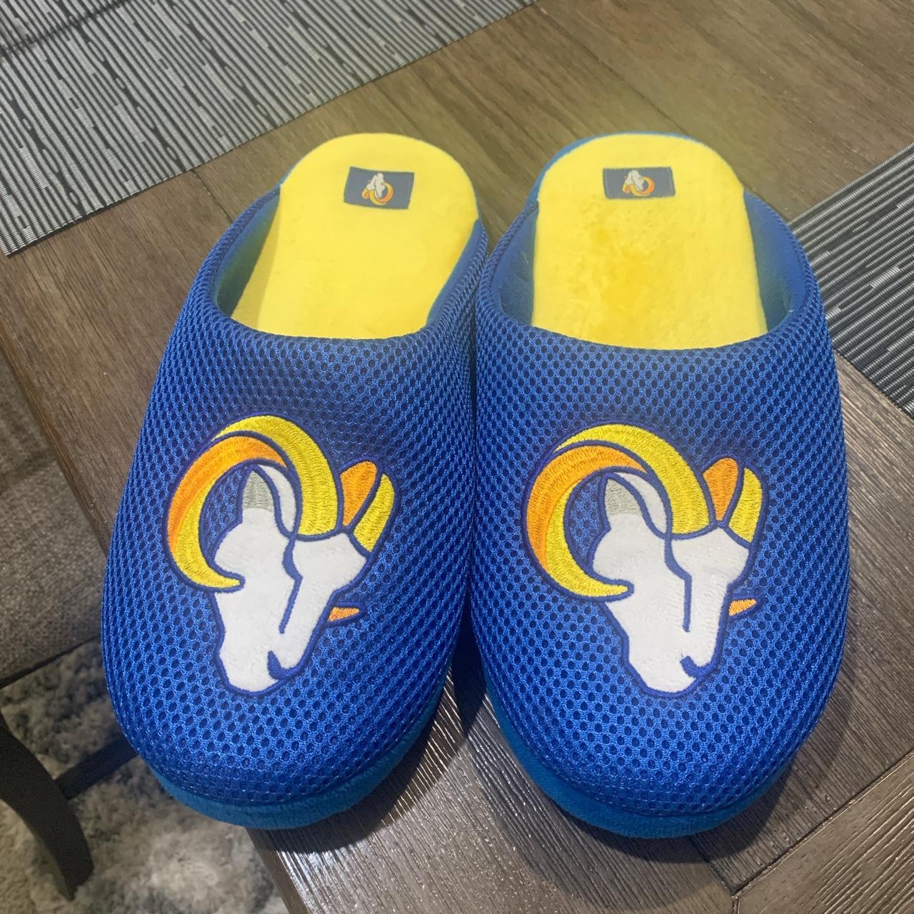 FOCO Men's Blue and Yellow Slippers