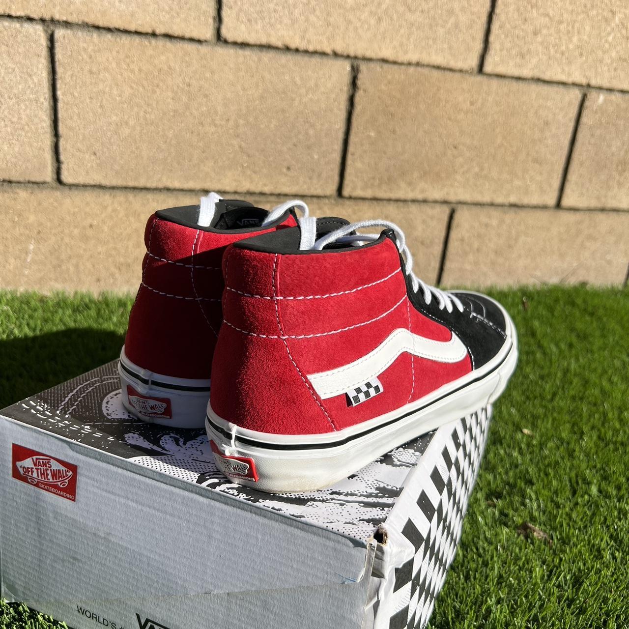 Mens red and black 2024 vans