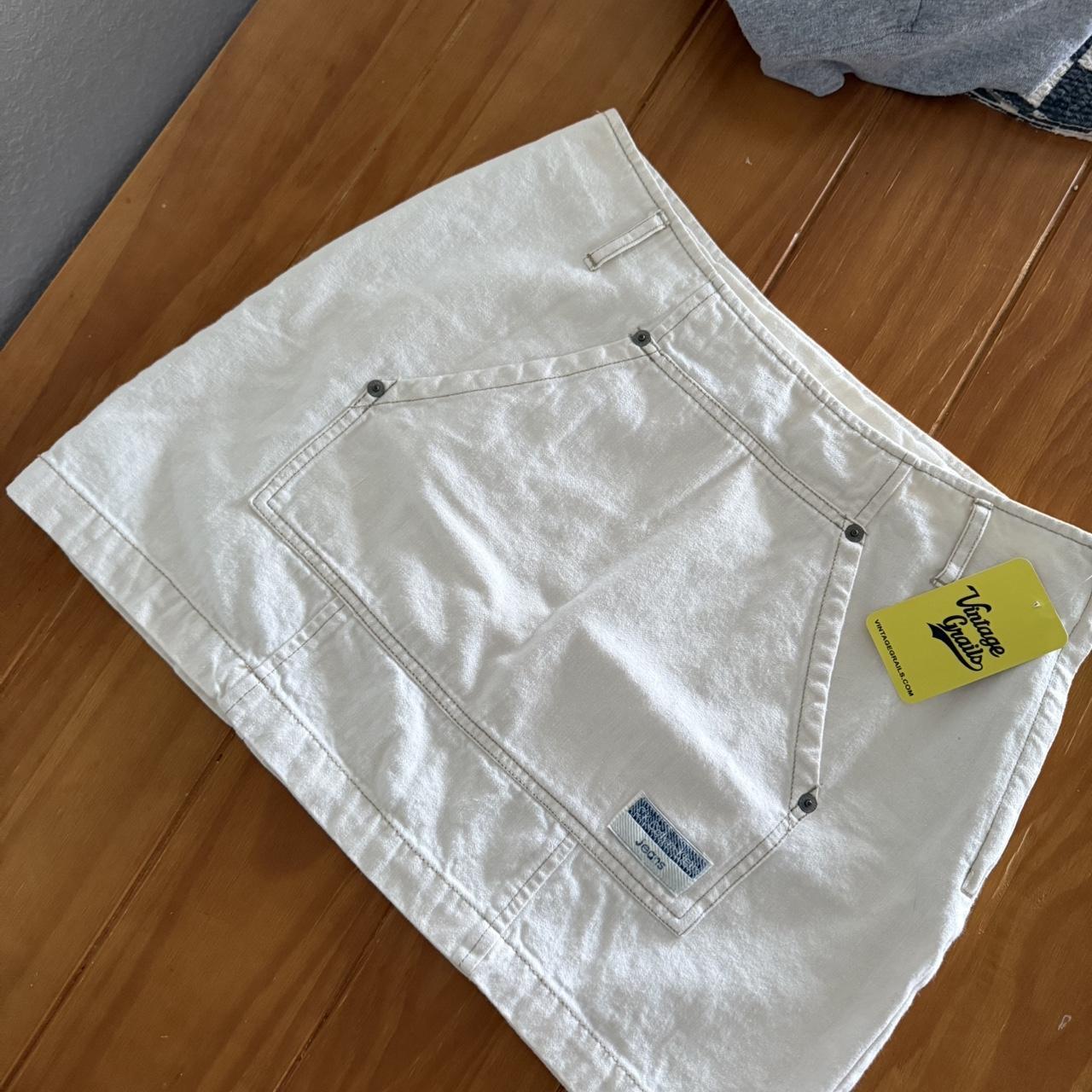Calvin Klein Jeans Women's Skirt - Cream/White - … - image 6