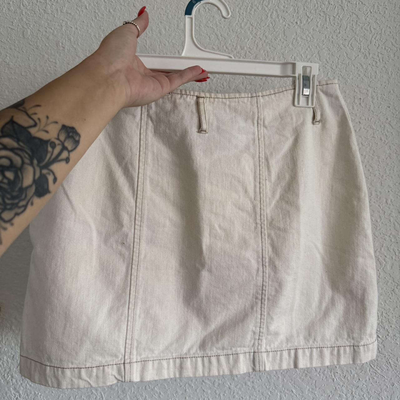 Calvin Klein Jeans Women's Skirt - Cream/White - … - image 2
