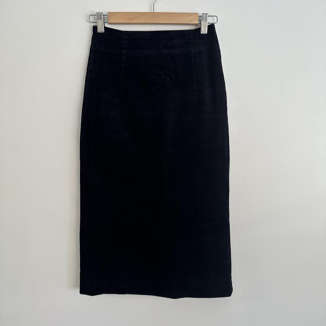 Gorman fitted cord midi skirt Deep navy colour Lined... - Depop