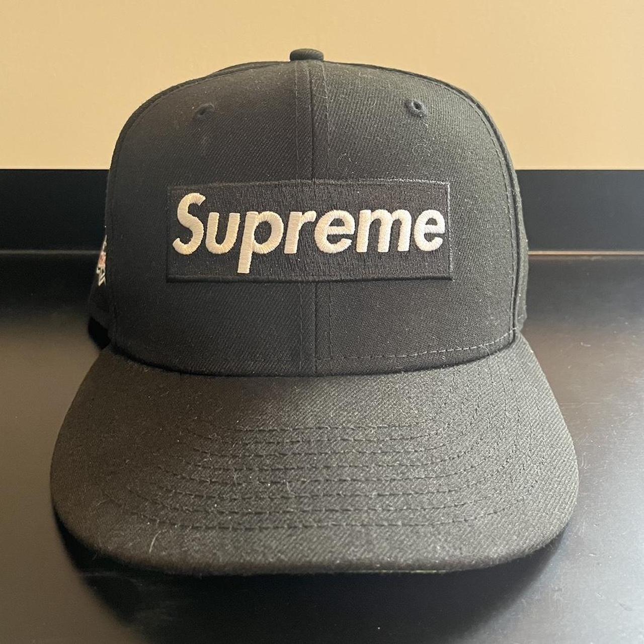 Supreme No Comp Box Logo New Era fitted cap black...