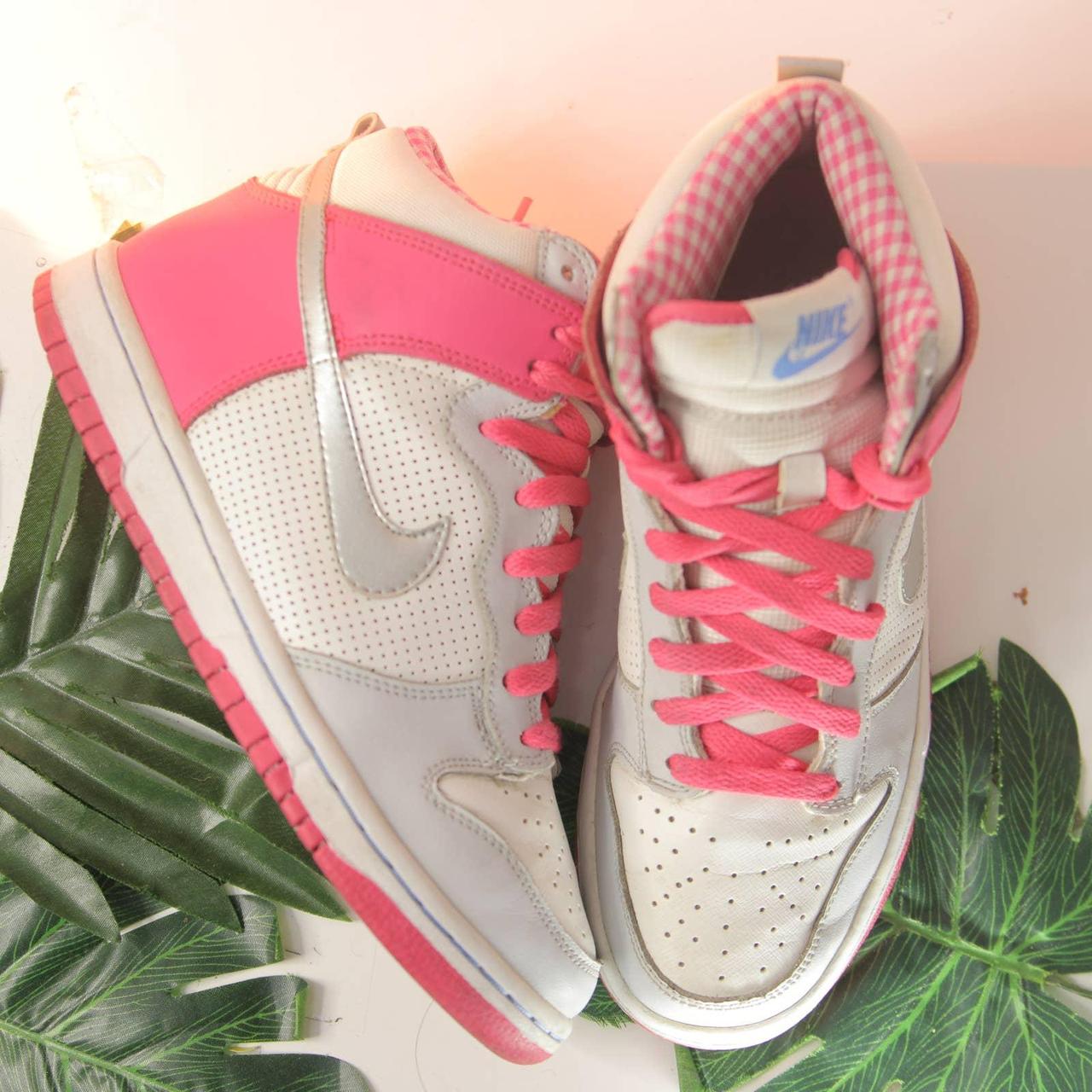 jd nike pink