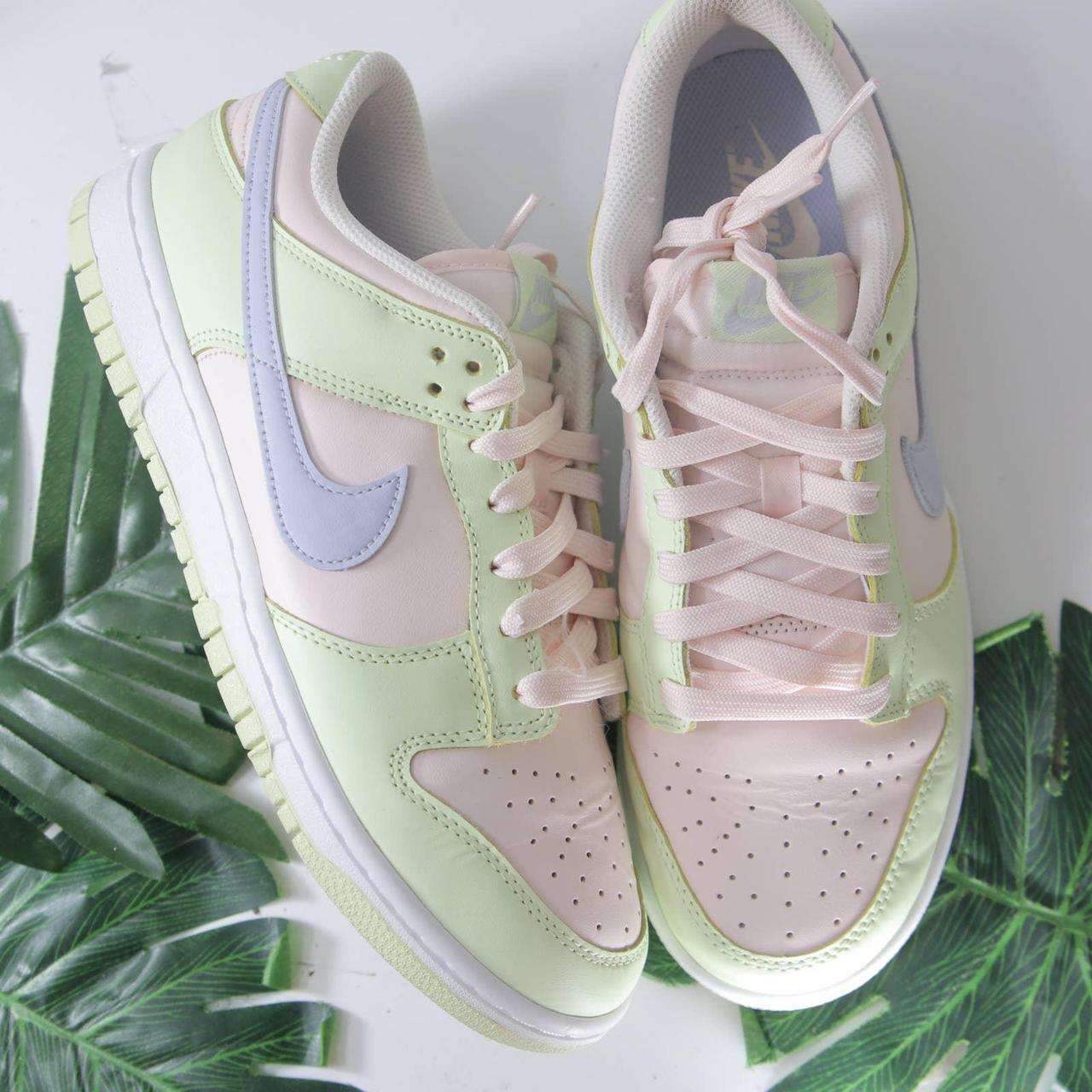 nike green pink yellow
