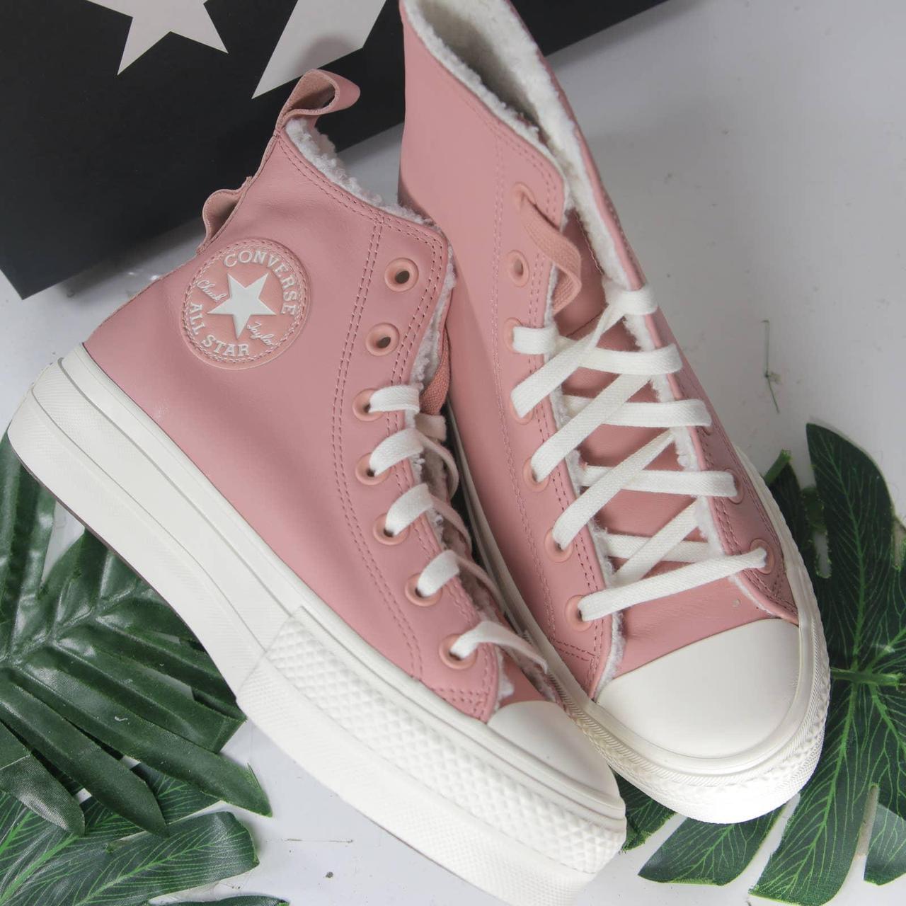 Vapour pink 2024 rose gold converse