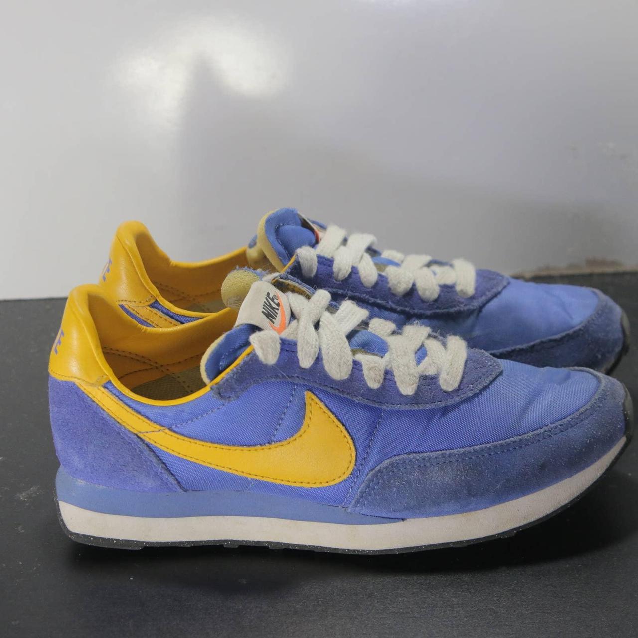 Yellow and blue nike hot sale trainers