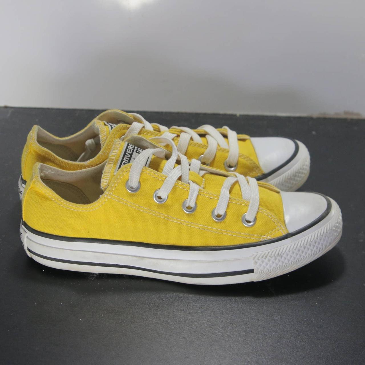 Converse size deals 6 womens