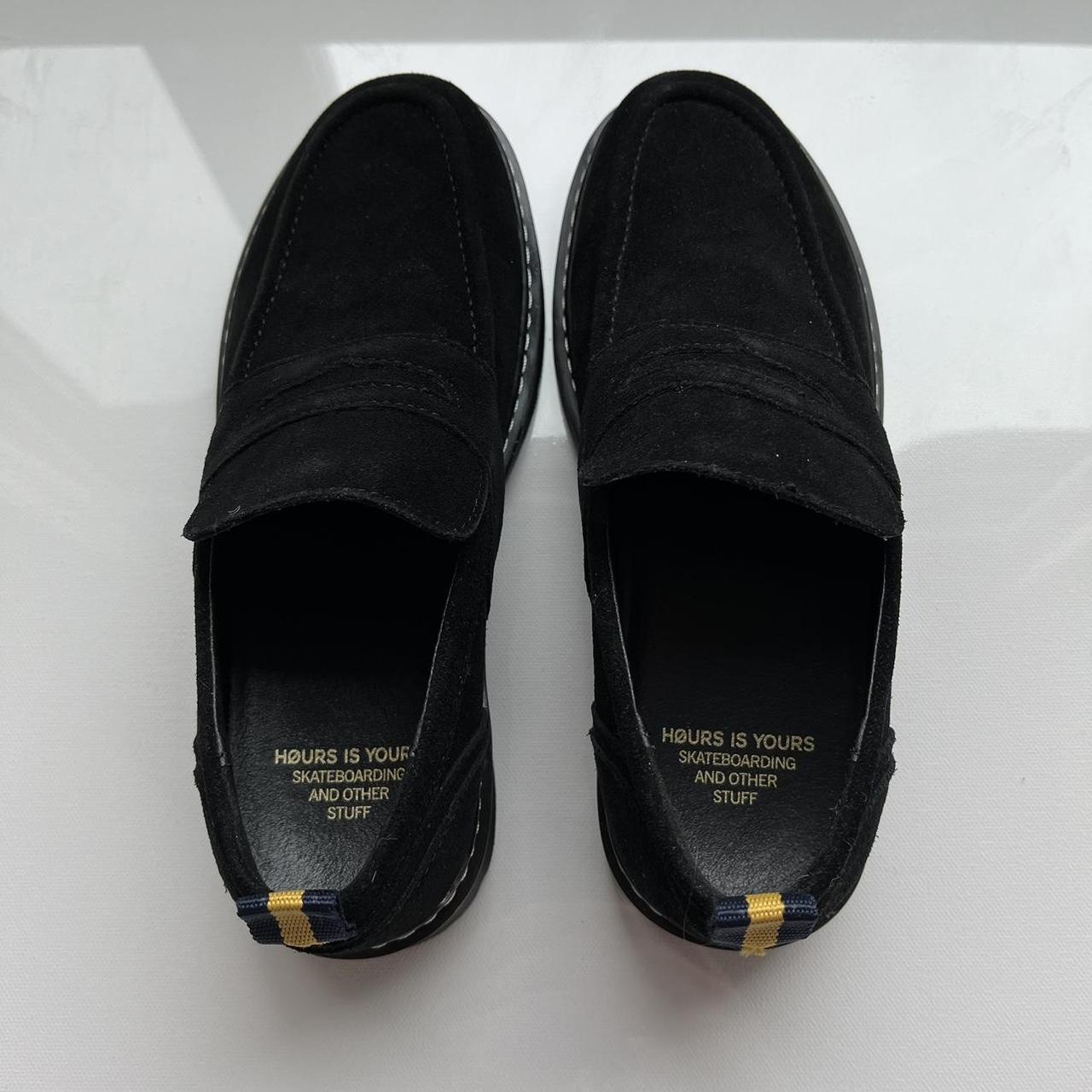 Hours is Yours doc style shoe Cohiba L60 in black...