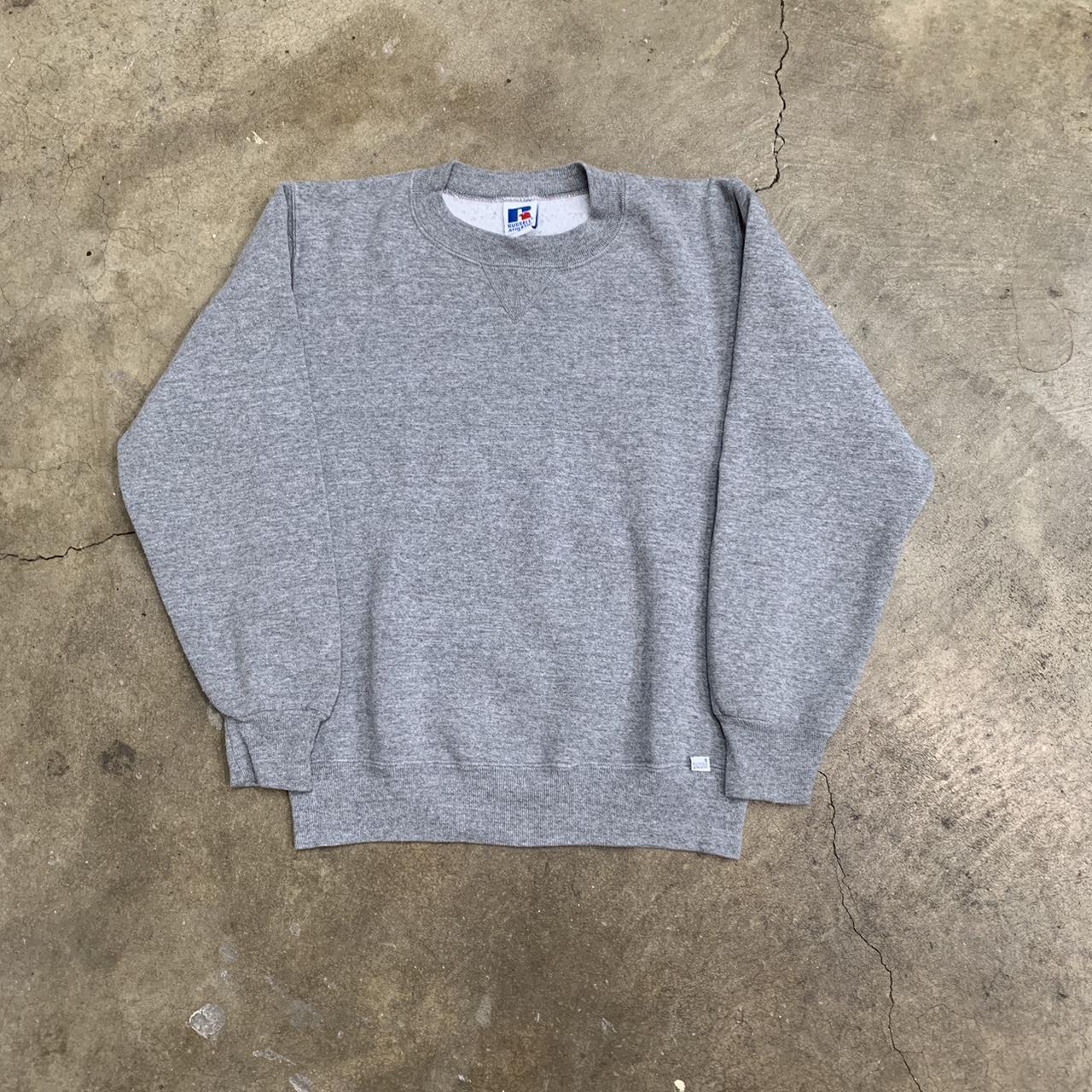 90s Russel Athletic sweater in good condition... - Depop