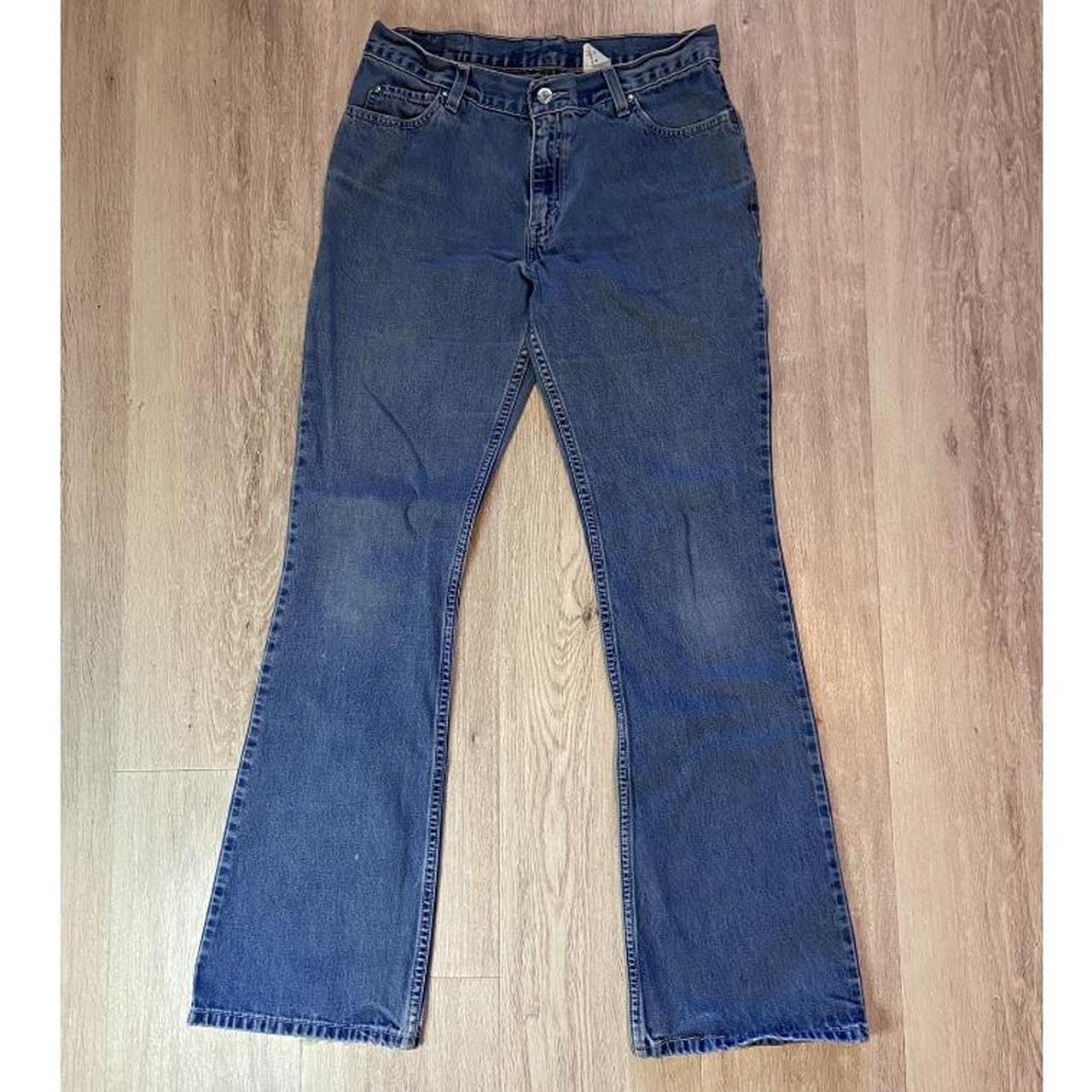 Levi's Women's Pink and Blue Jeans | Depop