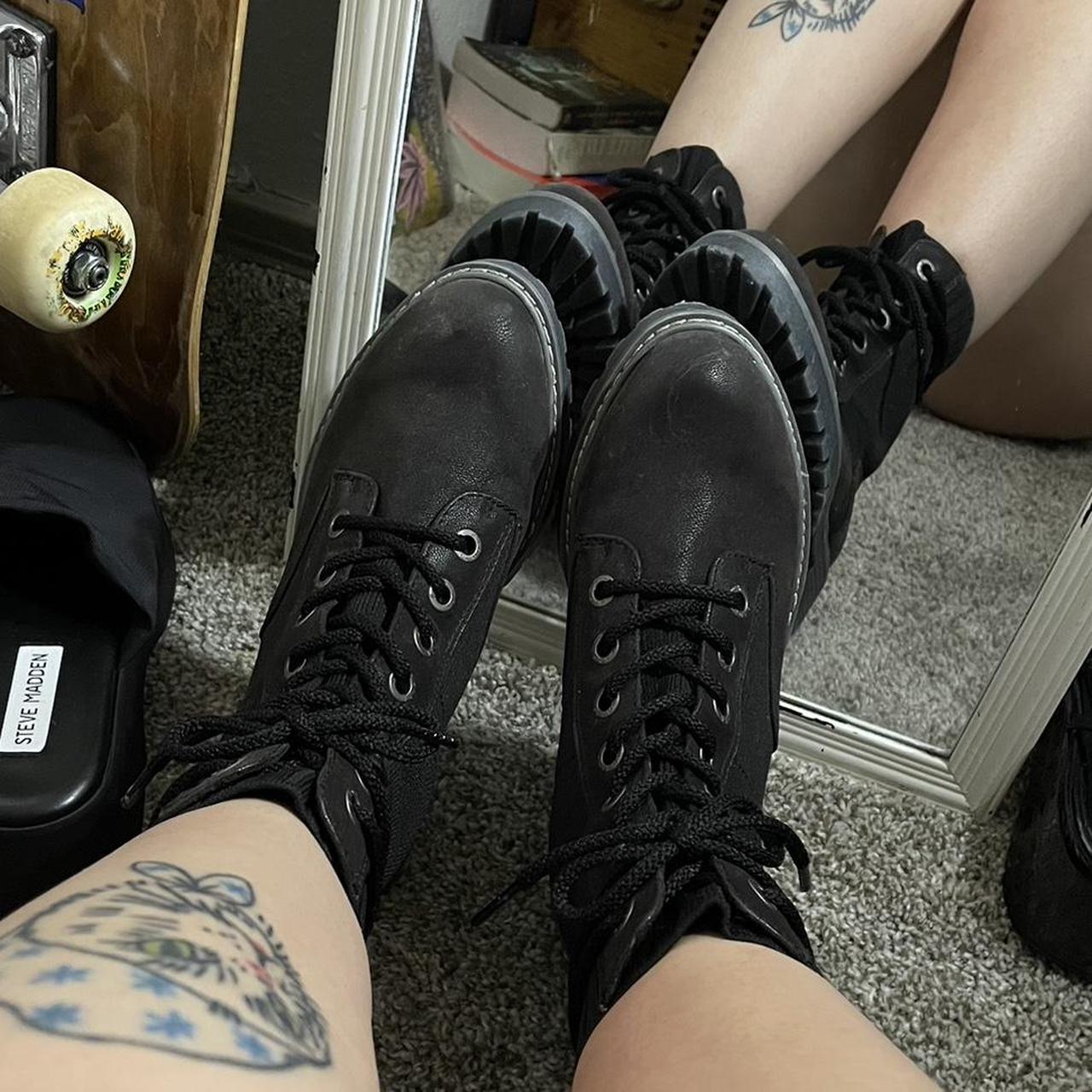 malibu blowfish boots