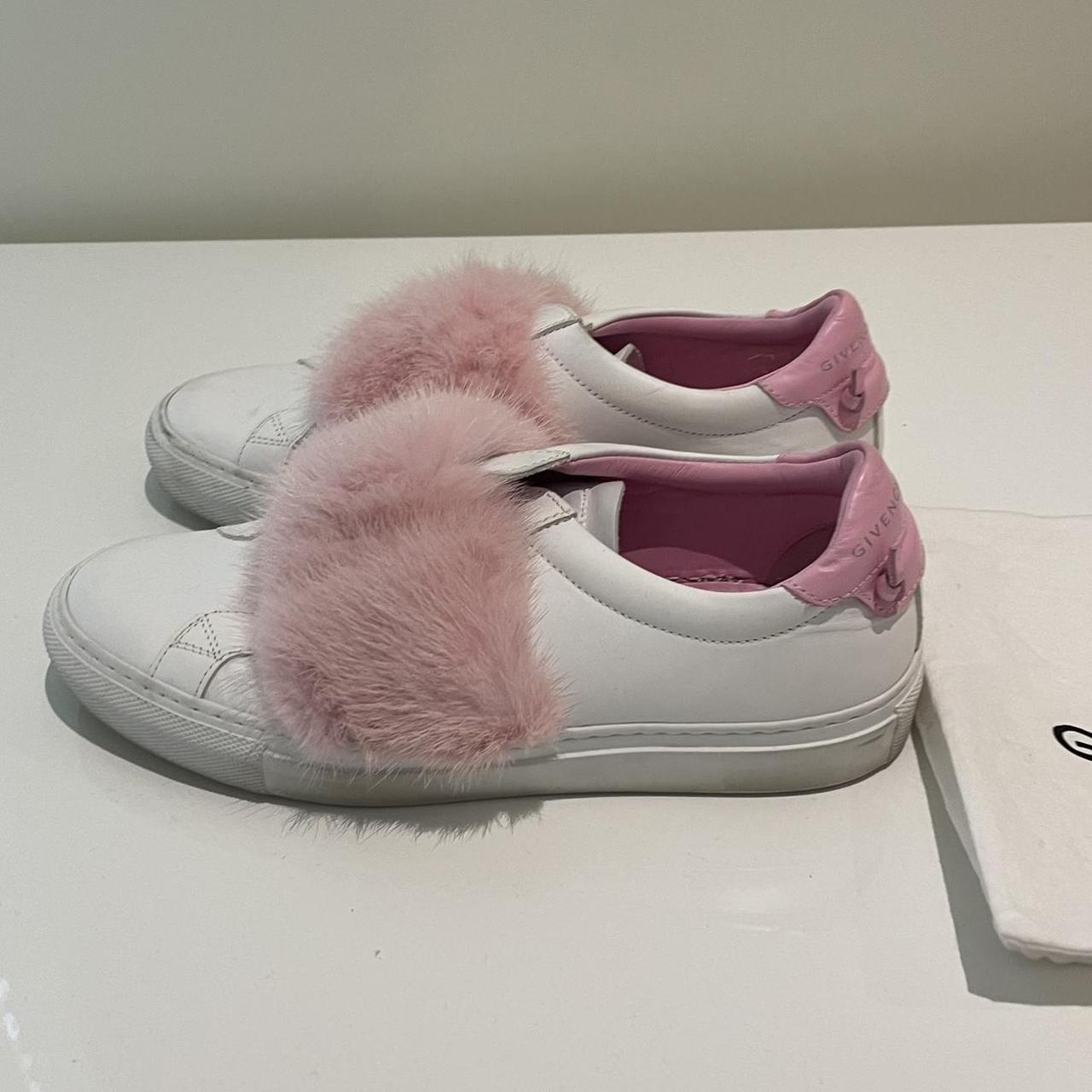 Givenchy fur sneakers. Size 36