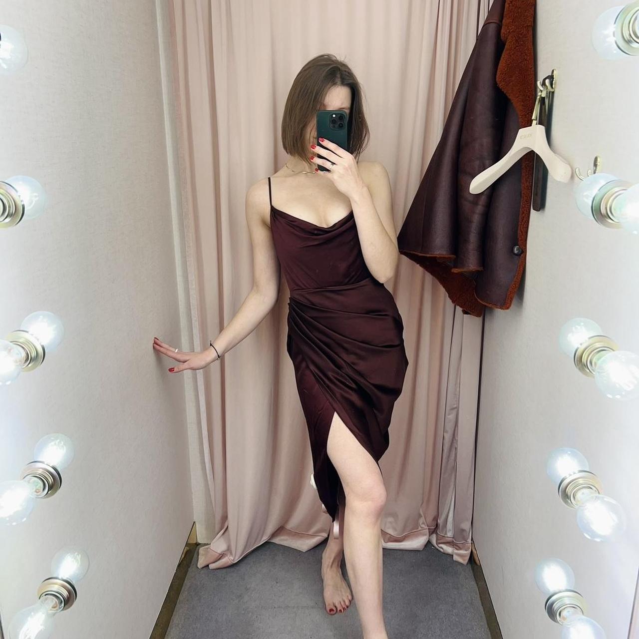 House of clearance cb burgundy dress