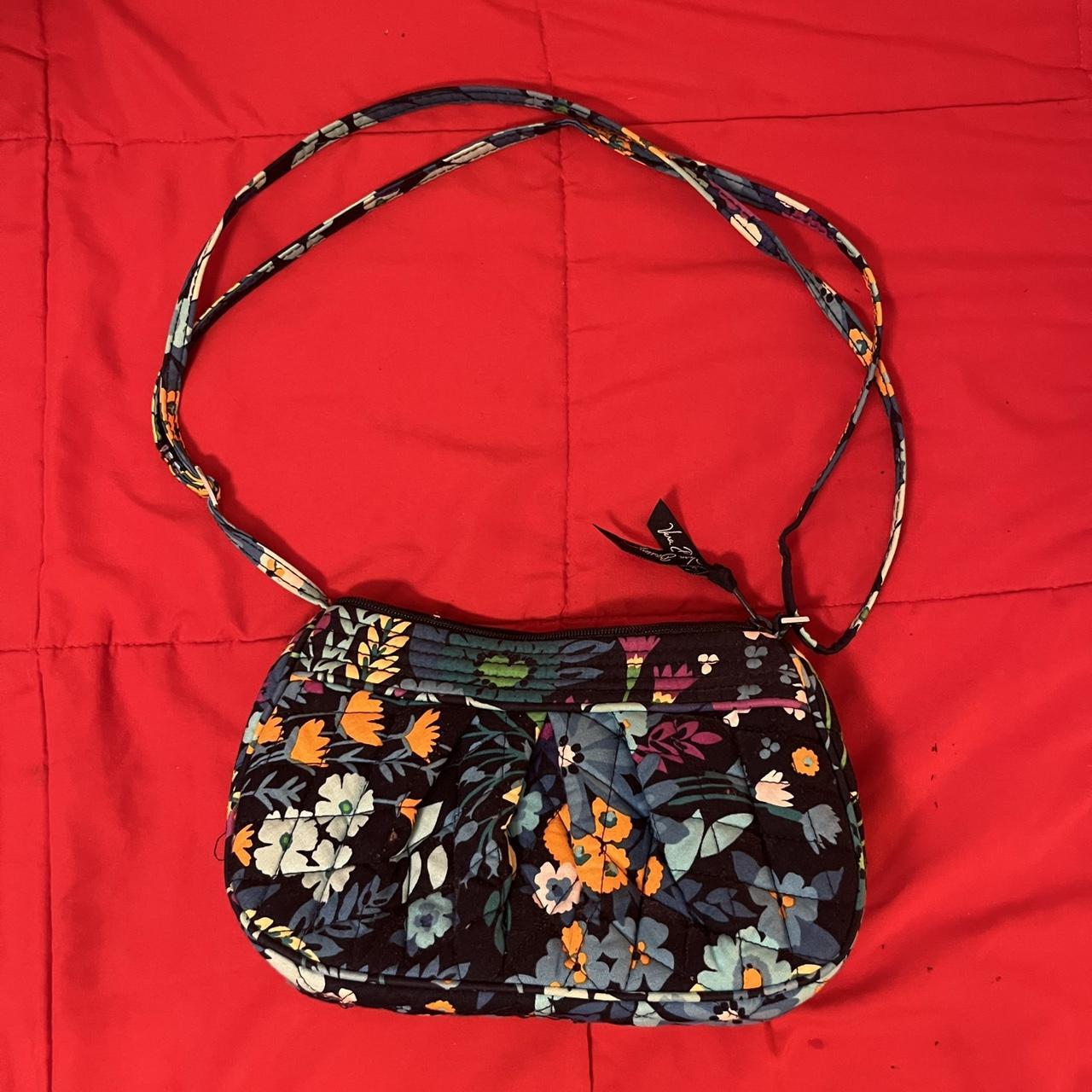 Vera Bradley Bag with adjustable straps, this bag is... Depop