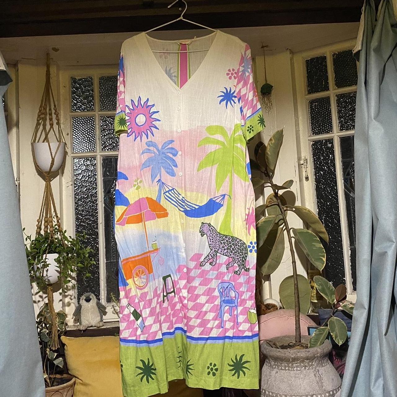 dress with tan heels