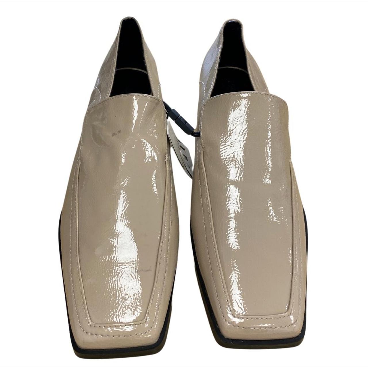 Zara Women's Cream Loafers Depop