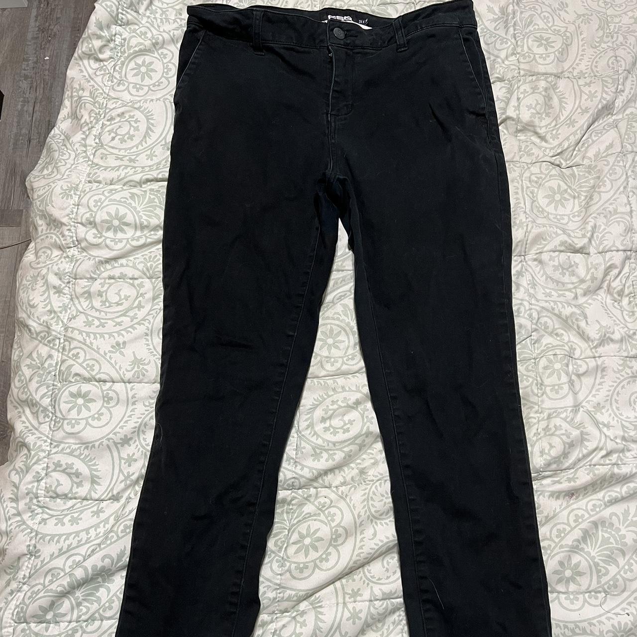 RSQ pants from Tilly's, they're 31x30, worn often, - Depop