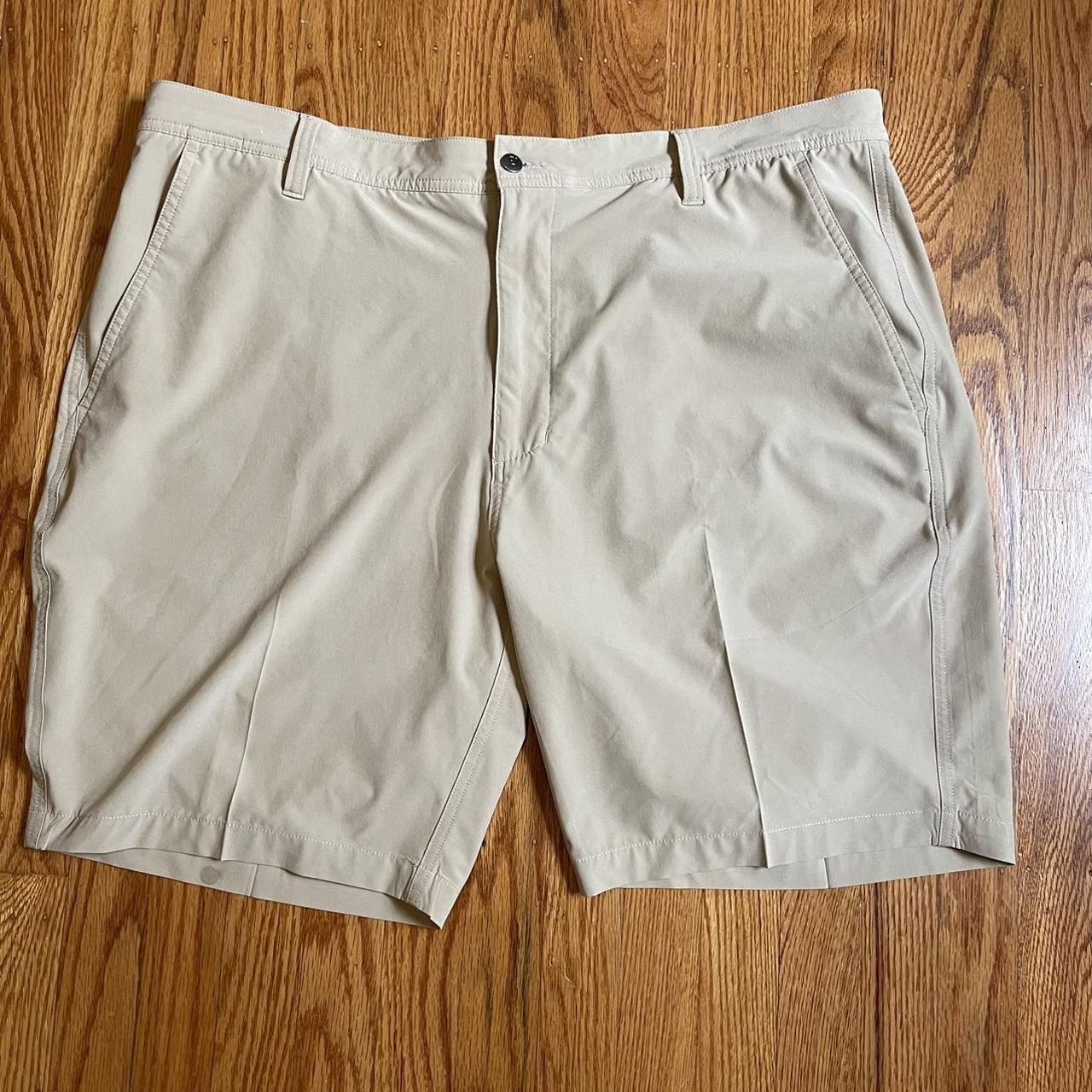 FootJoy Men's Cream Shorts | Depop