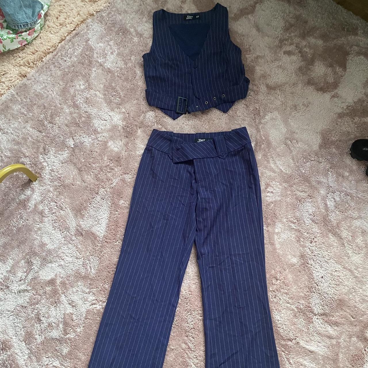 item listed by drea_n