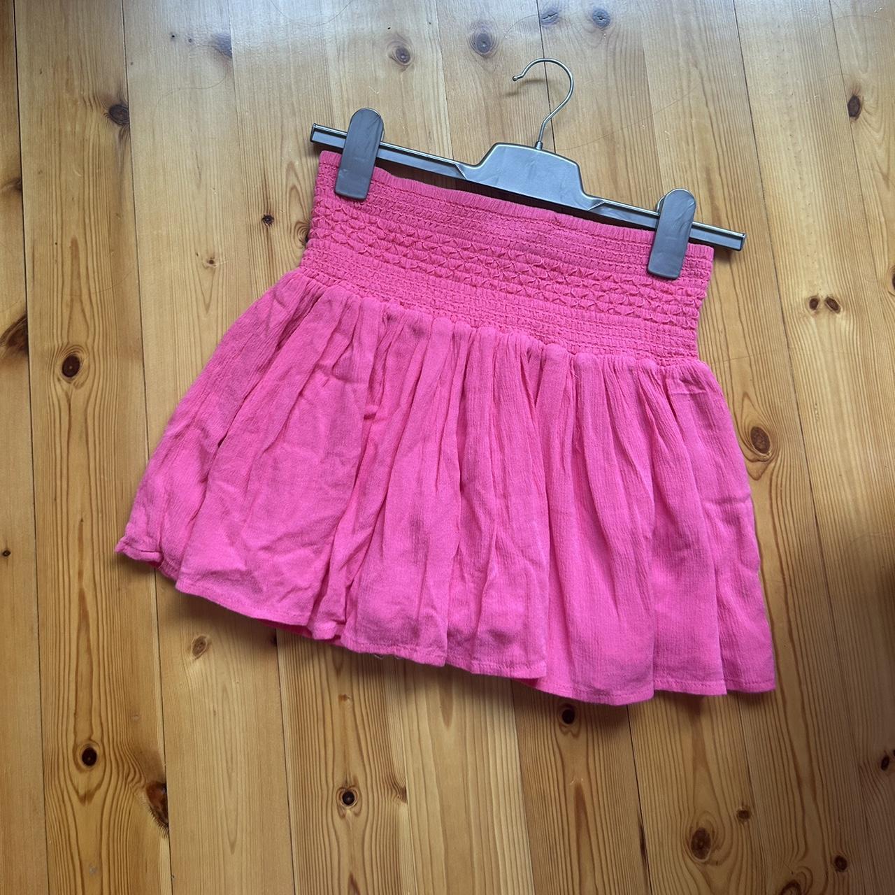 Hot pink mini skirt forever 21 best sale