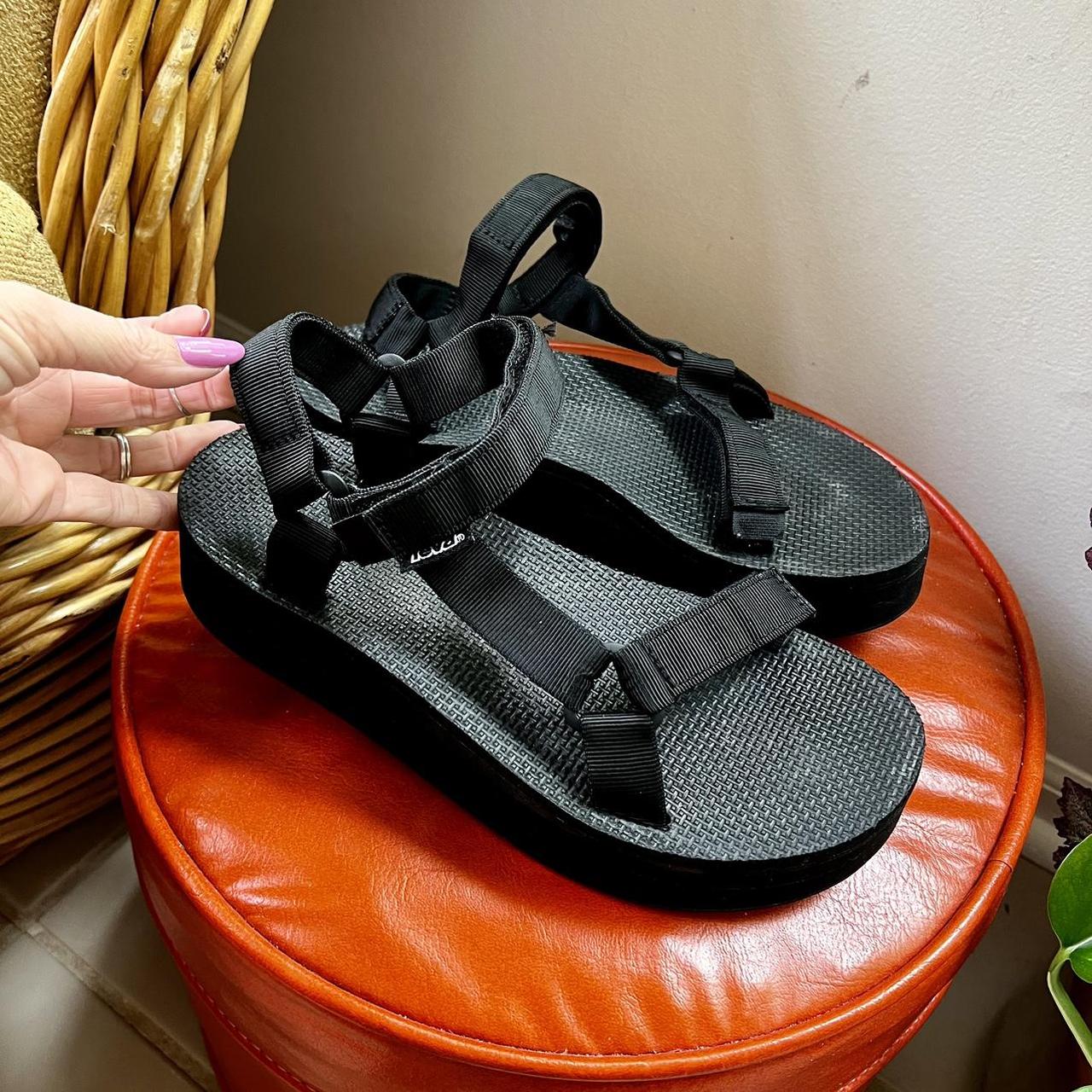 teva platform shoes