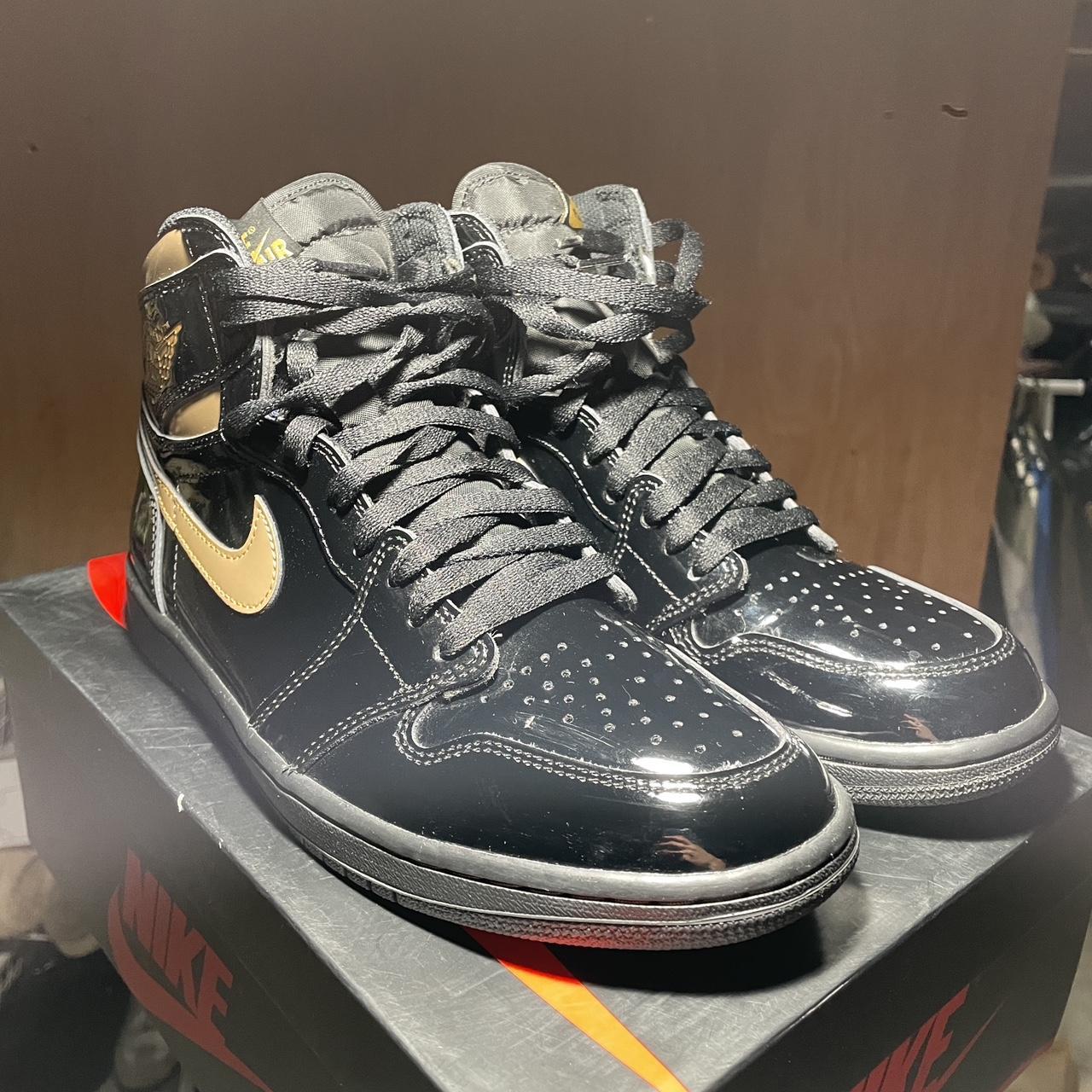 Jordan 1 black gold patent leather best sale