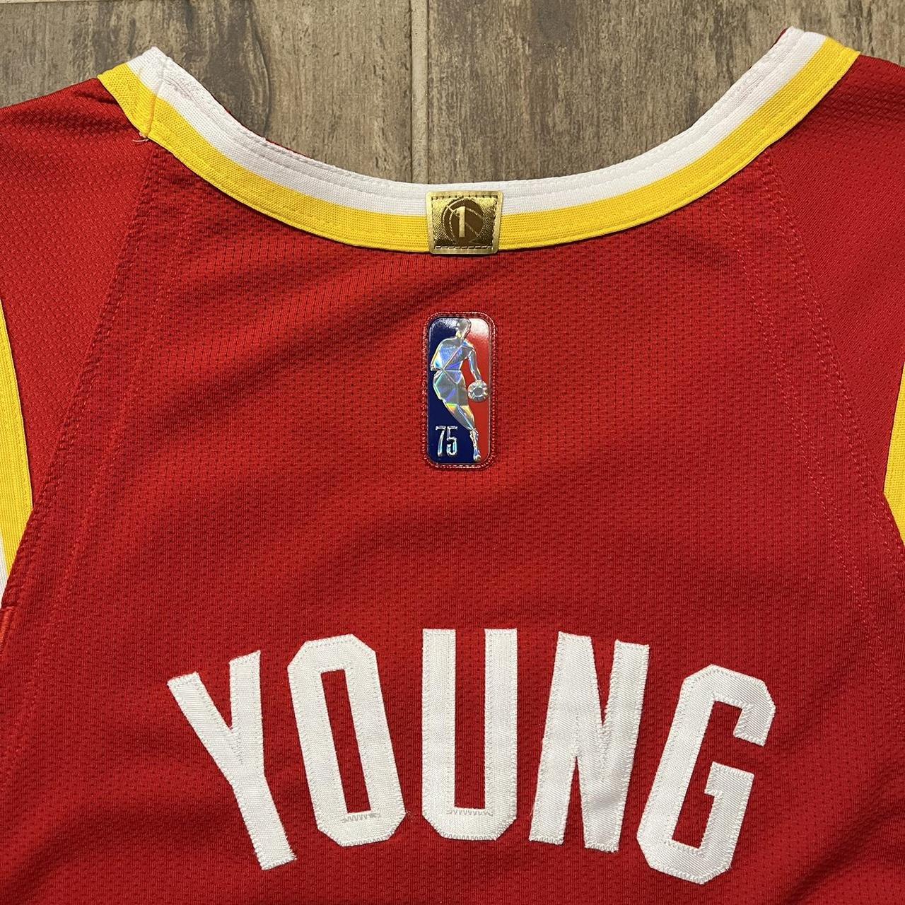 Trae Young 2021-22 Atlanta Hawks 75th Anniv Icon Ed Authentic