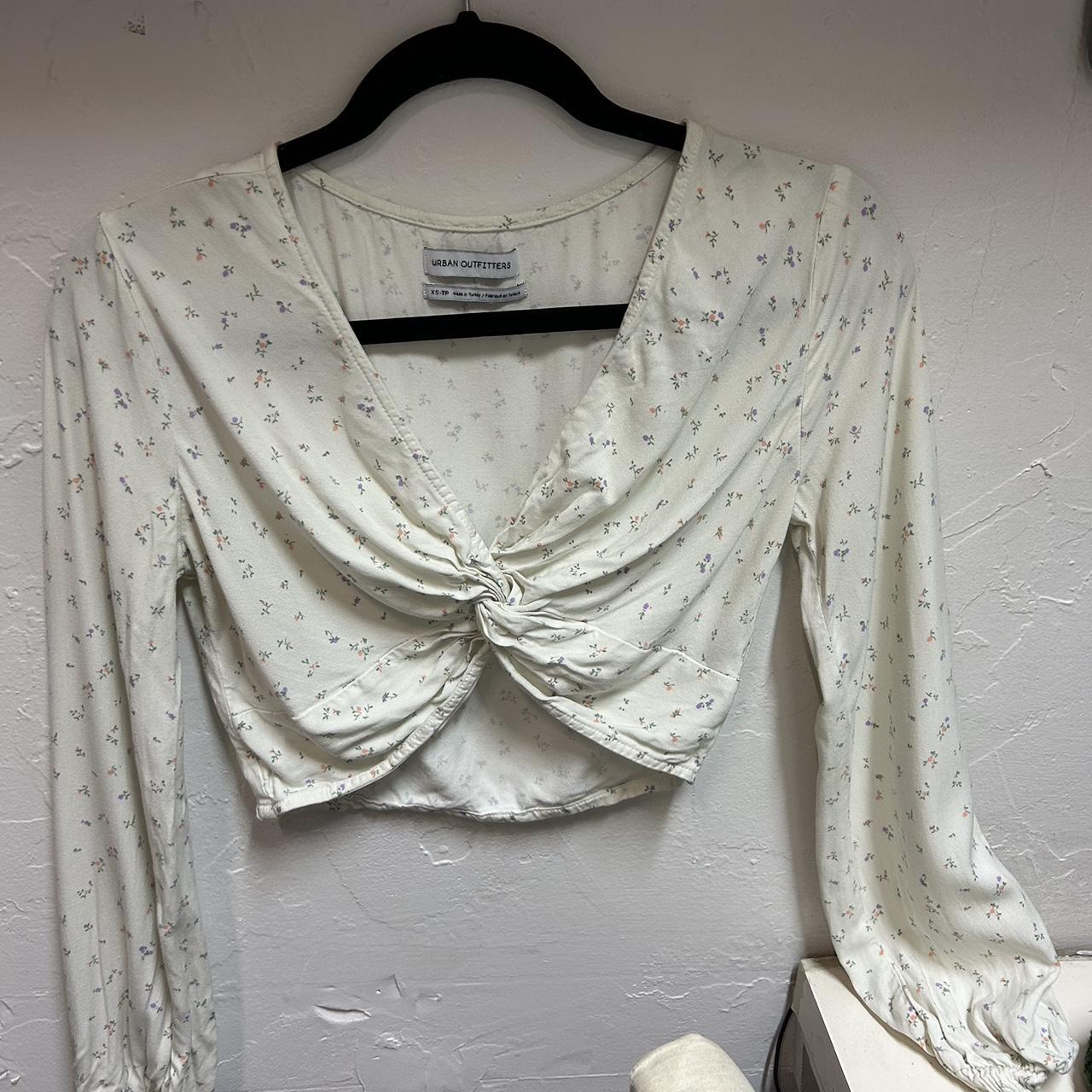 item listed by ashley_holloway