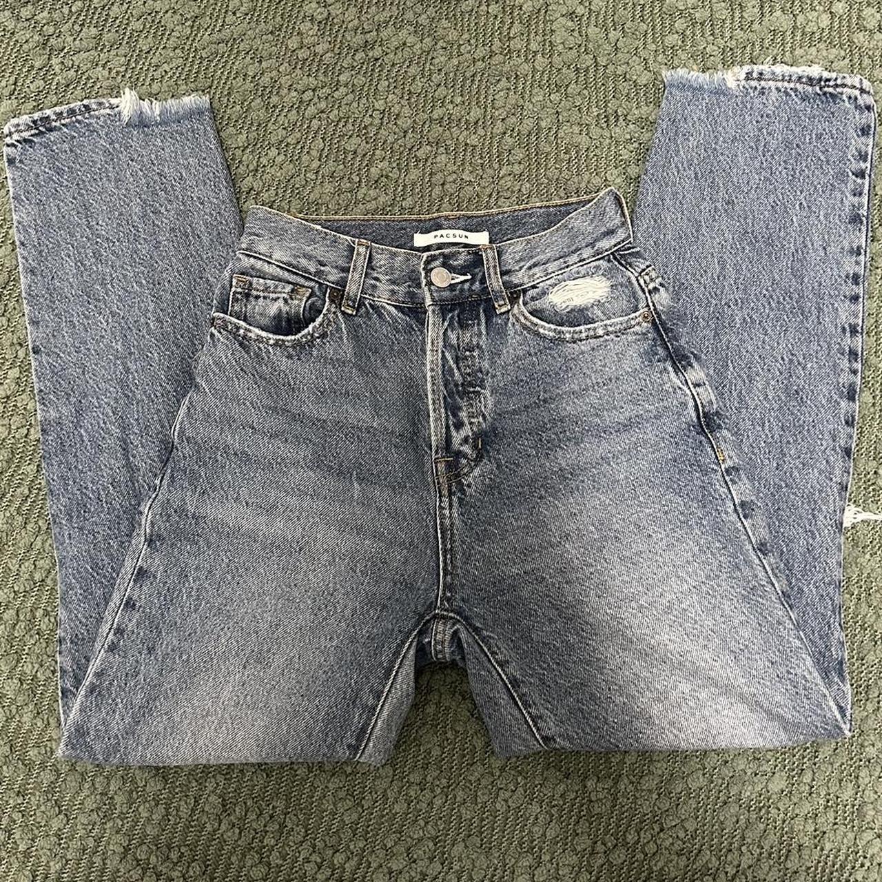 item listed by ashley_holloway