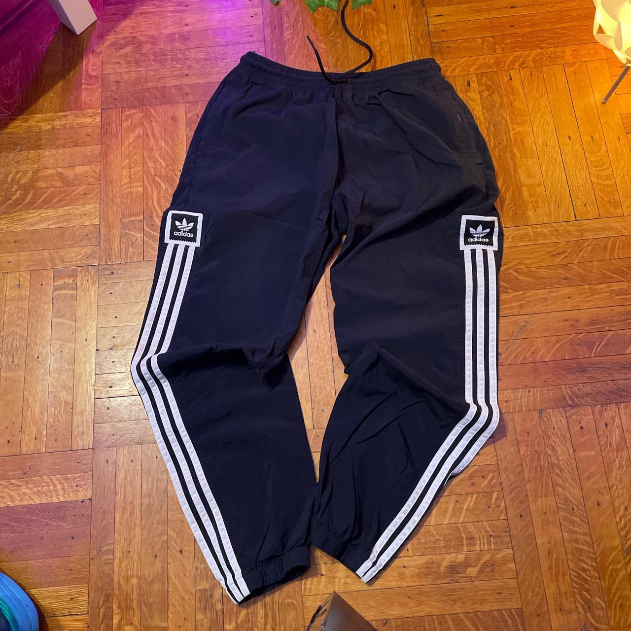 Adidas standard hot sale wind pants