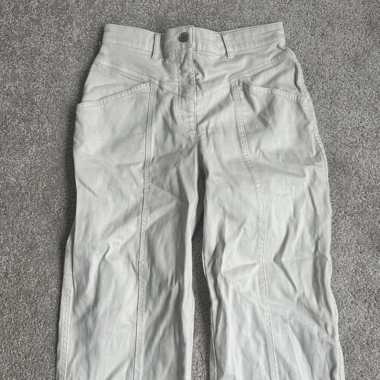 Cream colored Aritzia jeans. very good condition.... - Depop