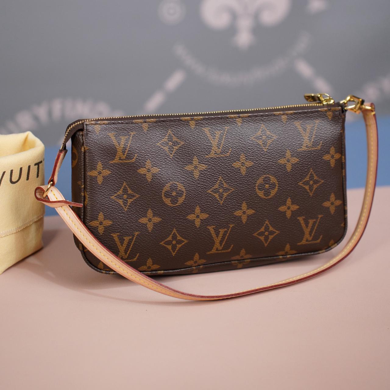 Louis vuitton m40712 online pochette accessoires