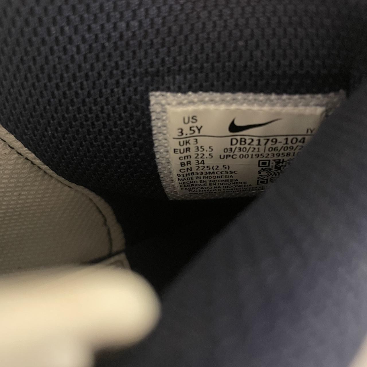 womens nike trainers navy
