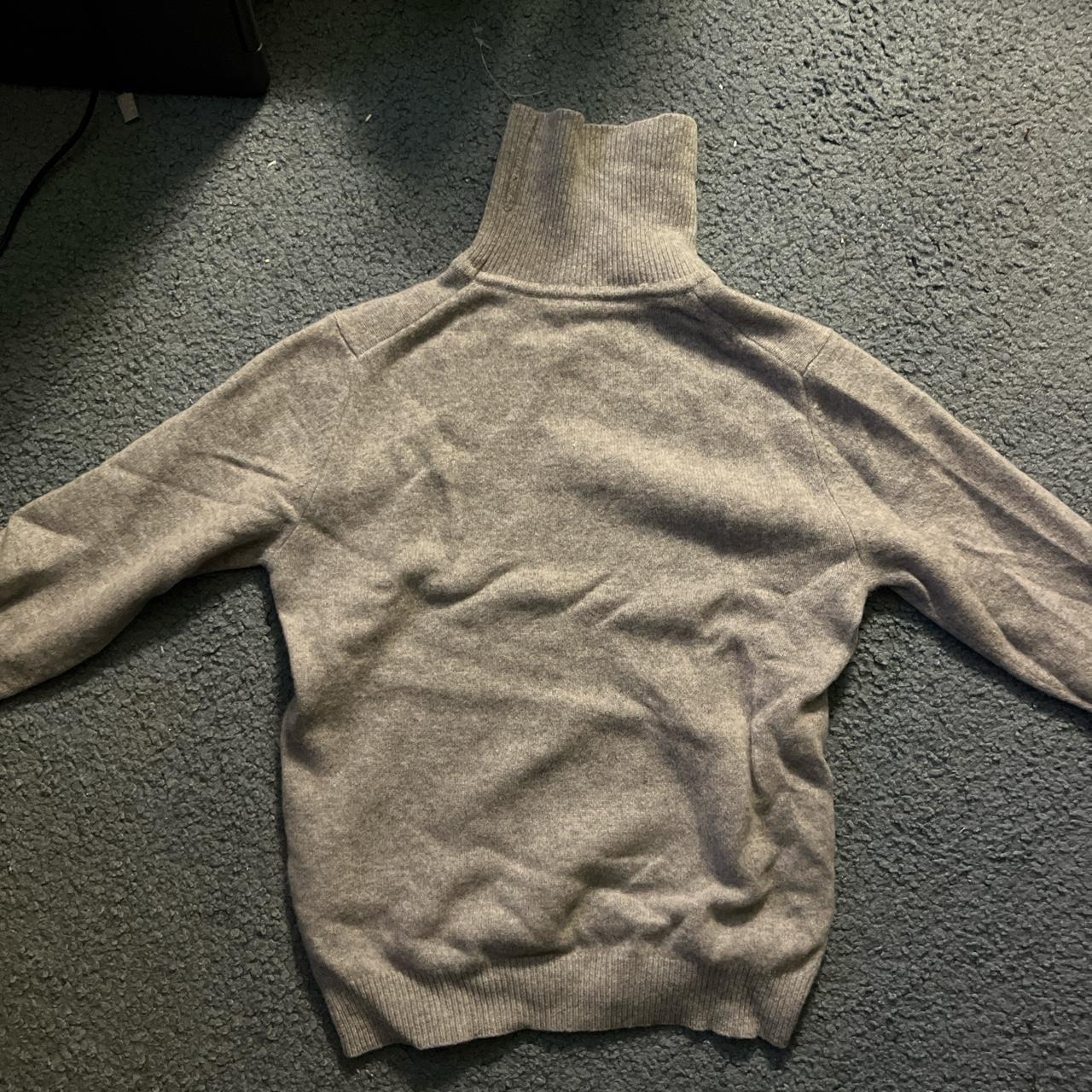 UNIQLO Men's Grey Jumper | Depop