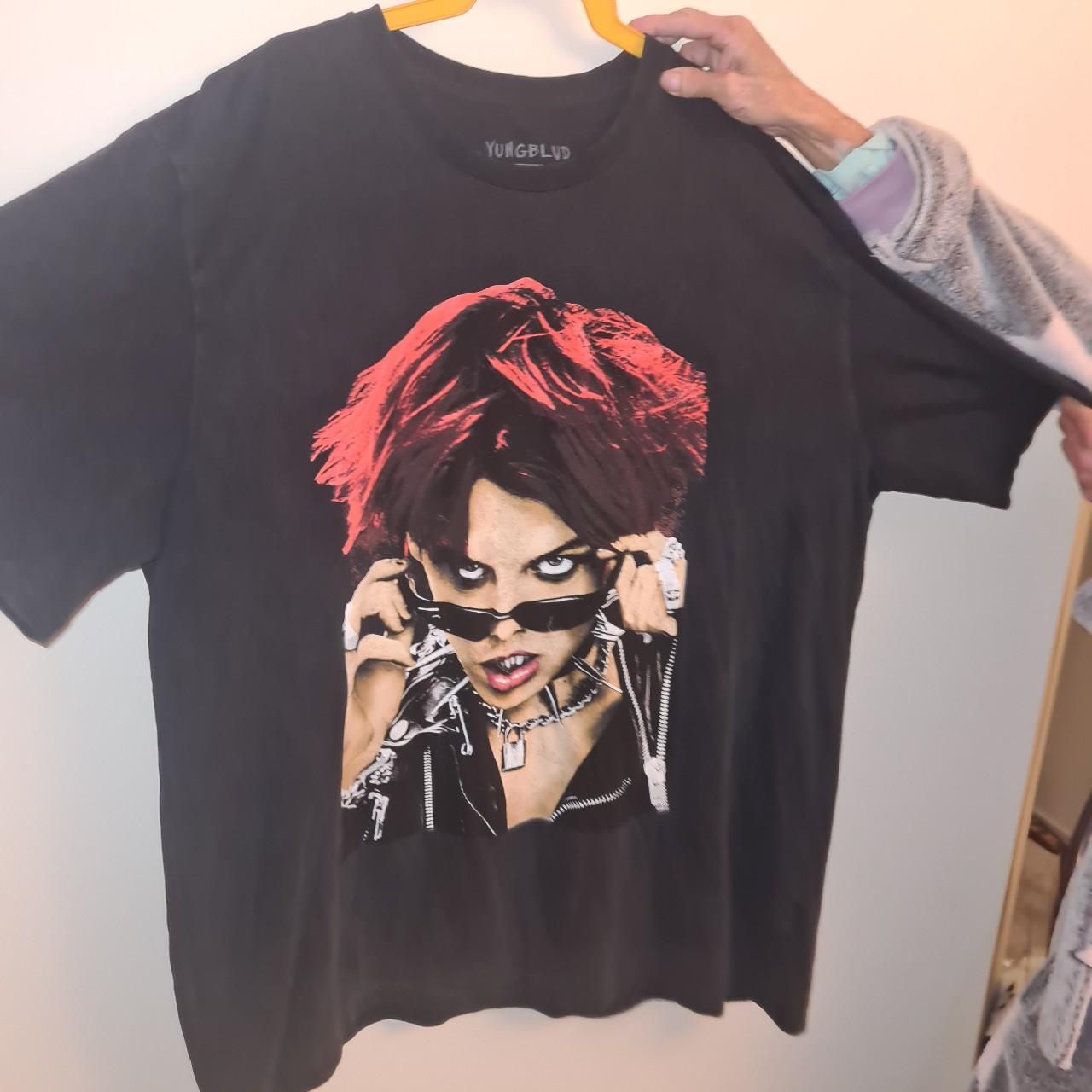 IZIWDORW Yungblud Eco T-Shirt - Nachhaltiges Baumwollshirt Mit Bandprint