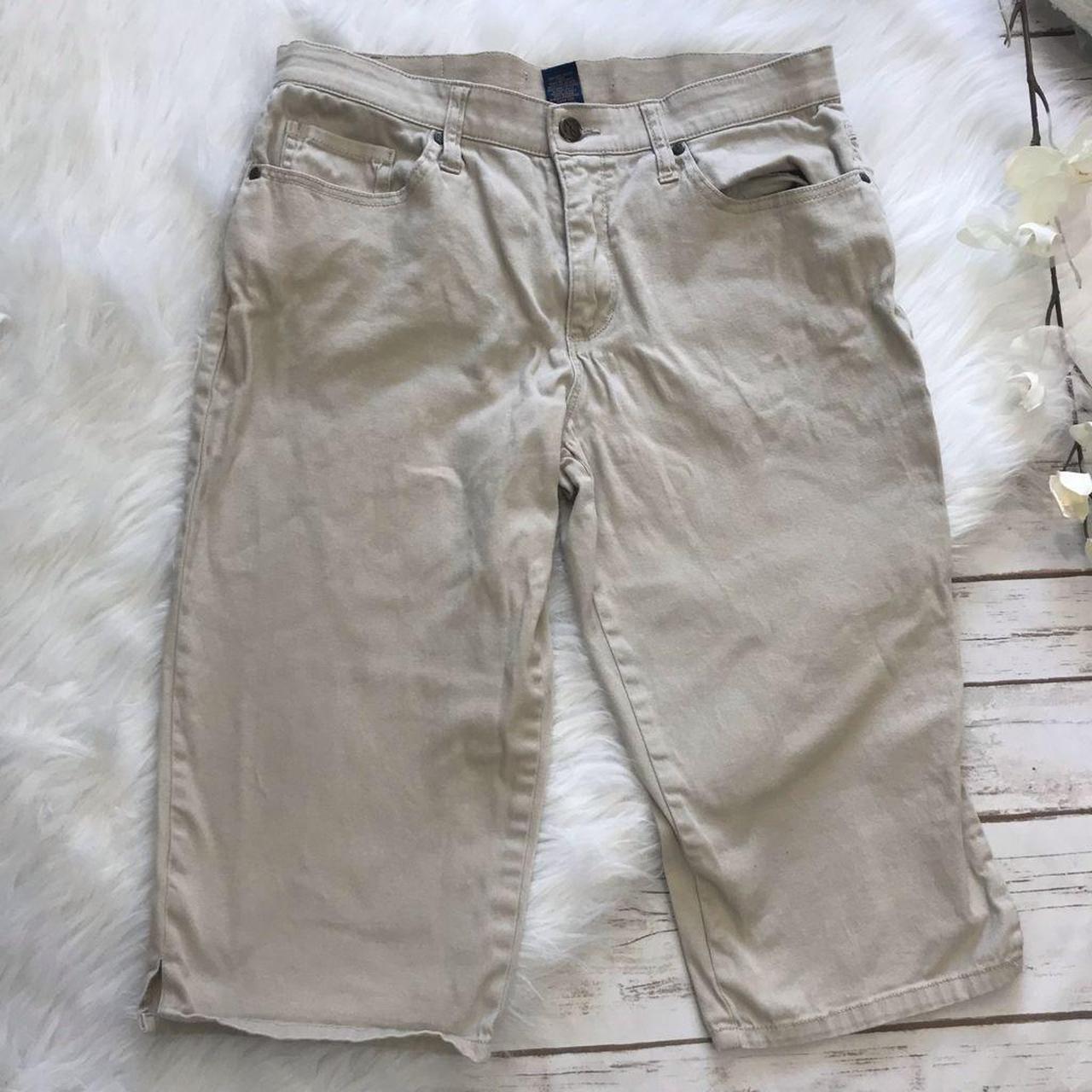 NorthCrest Capri Pants Size 14. Light beige color. - Depop