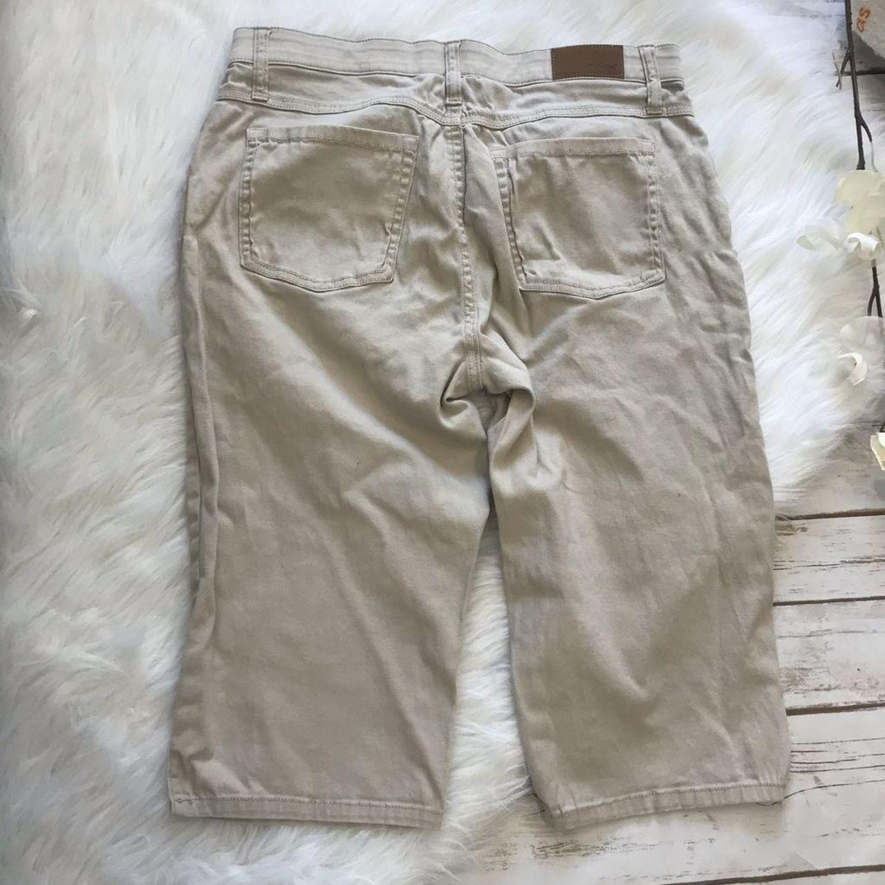 NorthCrest Capri Pants Size 14. Light beige color. - Depop