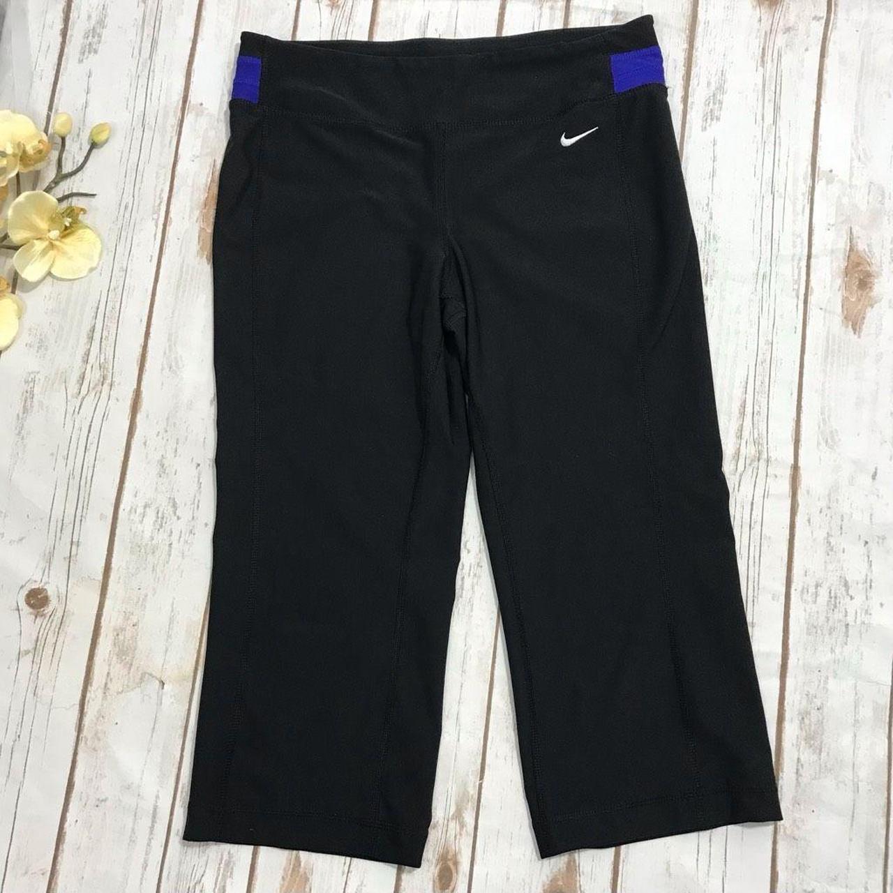 Nike Capri Leggings Back zipper Drawstring Size - - Depop