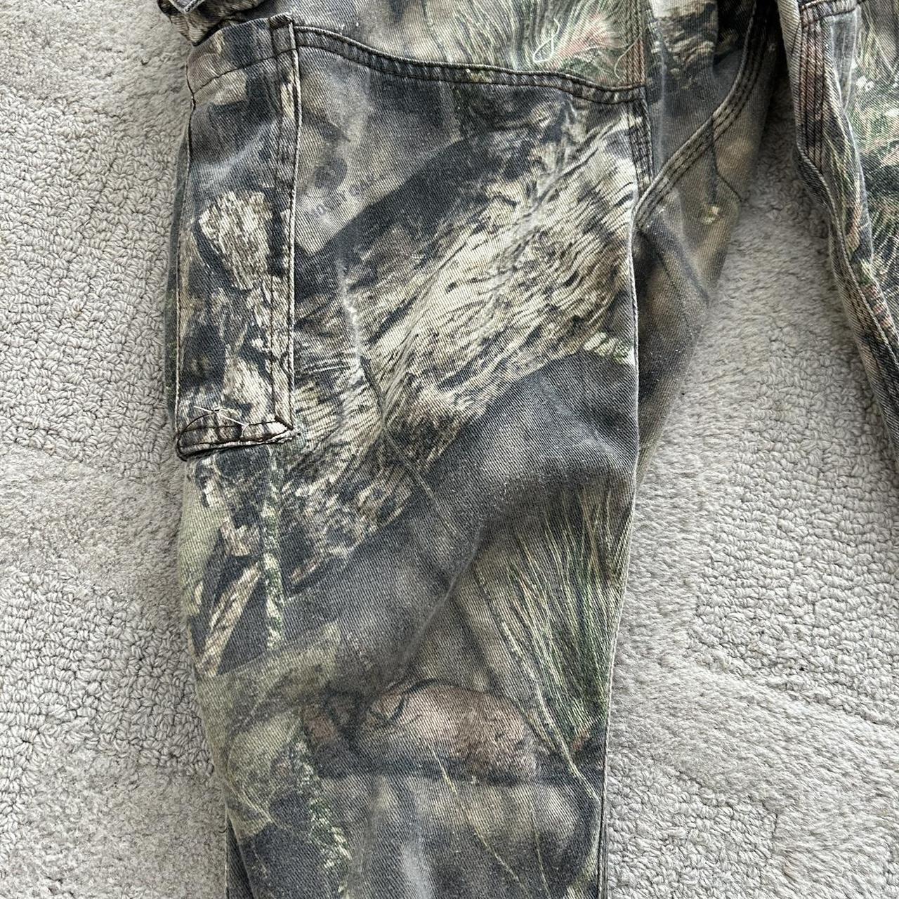 y2k Mossy Oak Camo pants realtree lightweight... - Depop