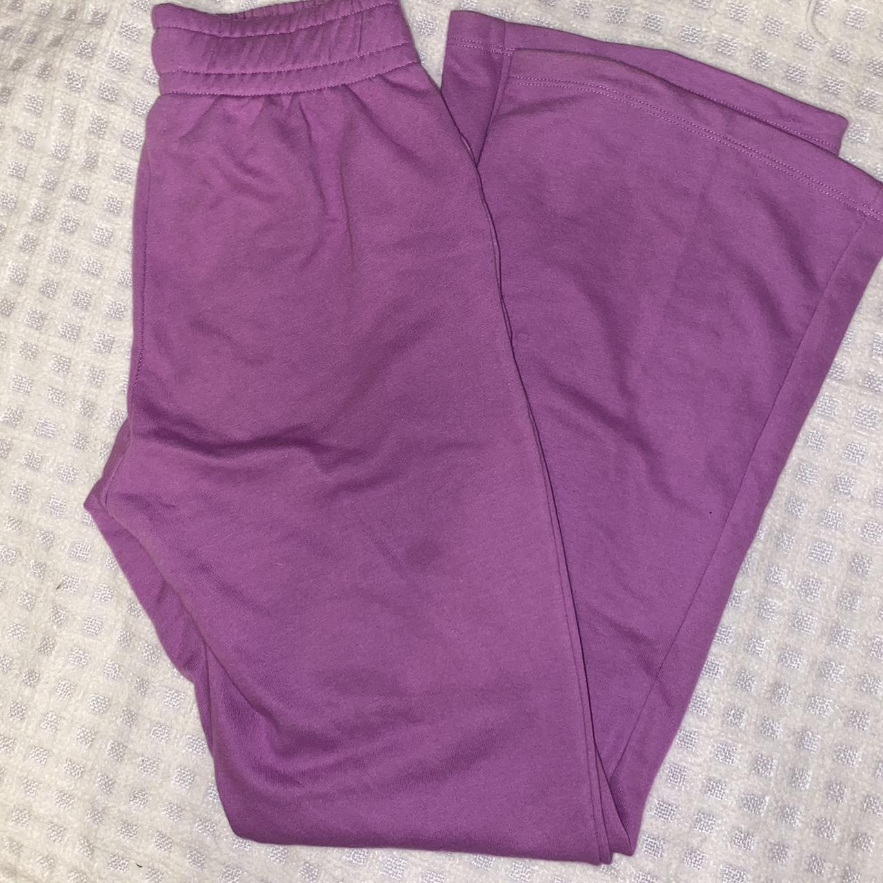 Wild fable flare pants - Depop