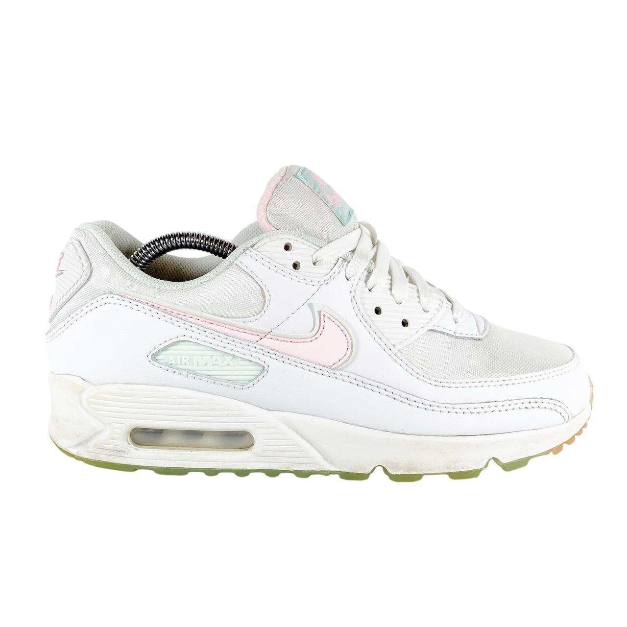 Nike wmns air max 90 essential best sale