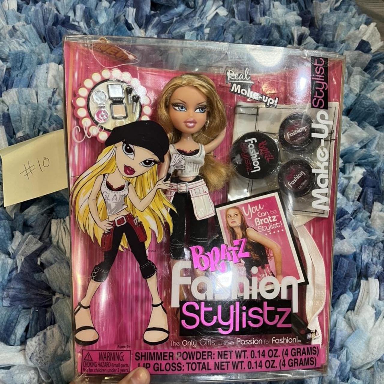 Bratz miscellaneous accessory lot peeling on the - Depop