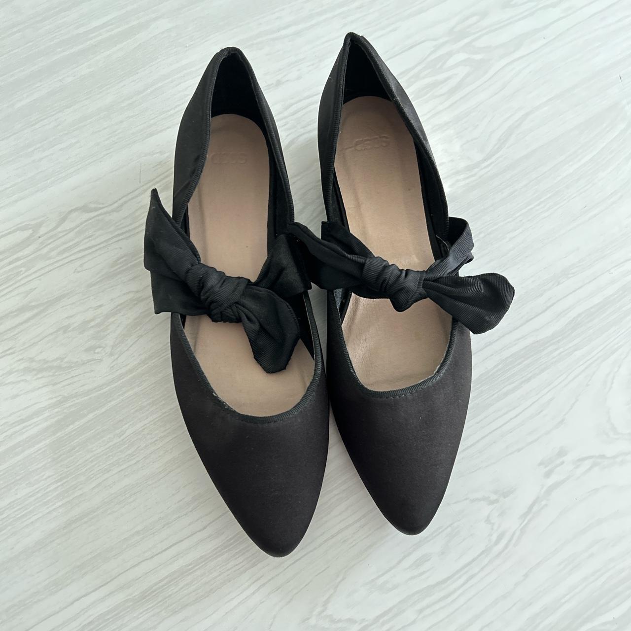 pointed ballet flats uk