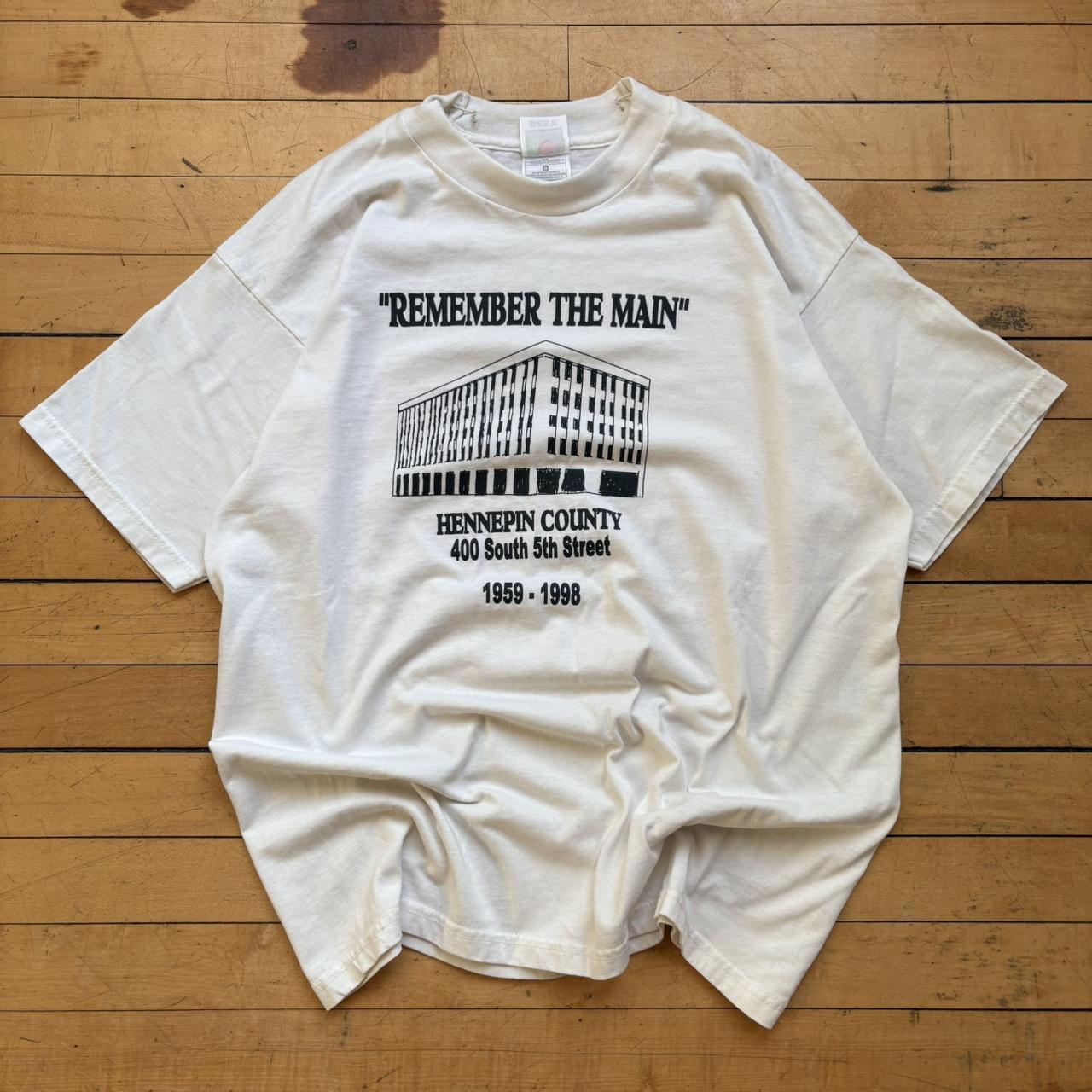 item listed by dhumpcloset