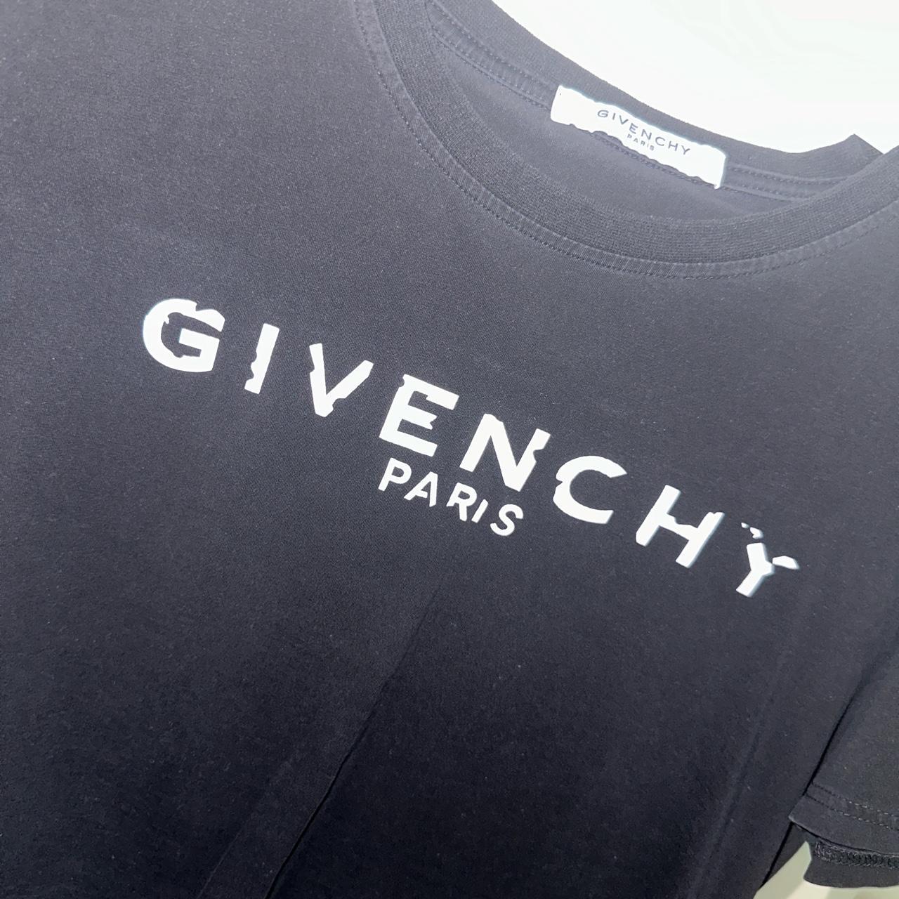 Blurred Givenchy Paris Sweatshirt 2024 www.lightgames.pro