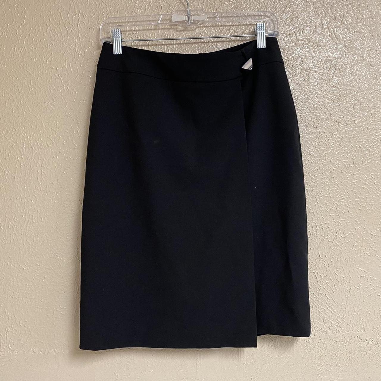 Karl Lagerfeld Women's Black Skirt | Depop